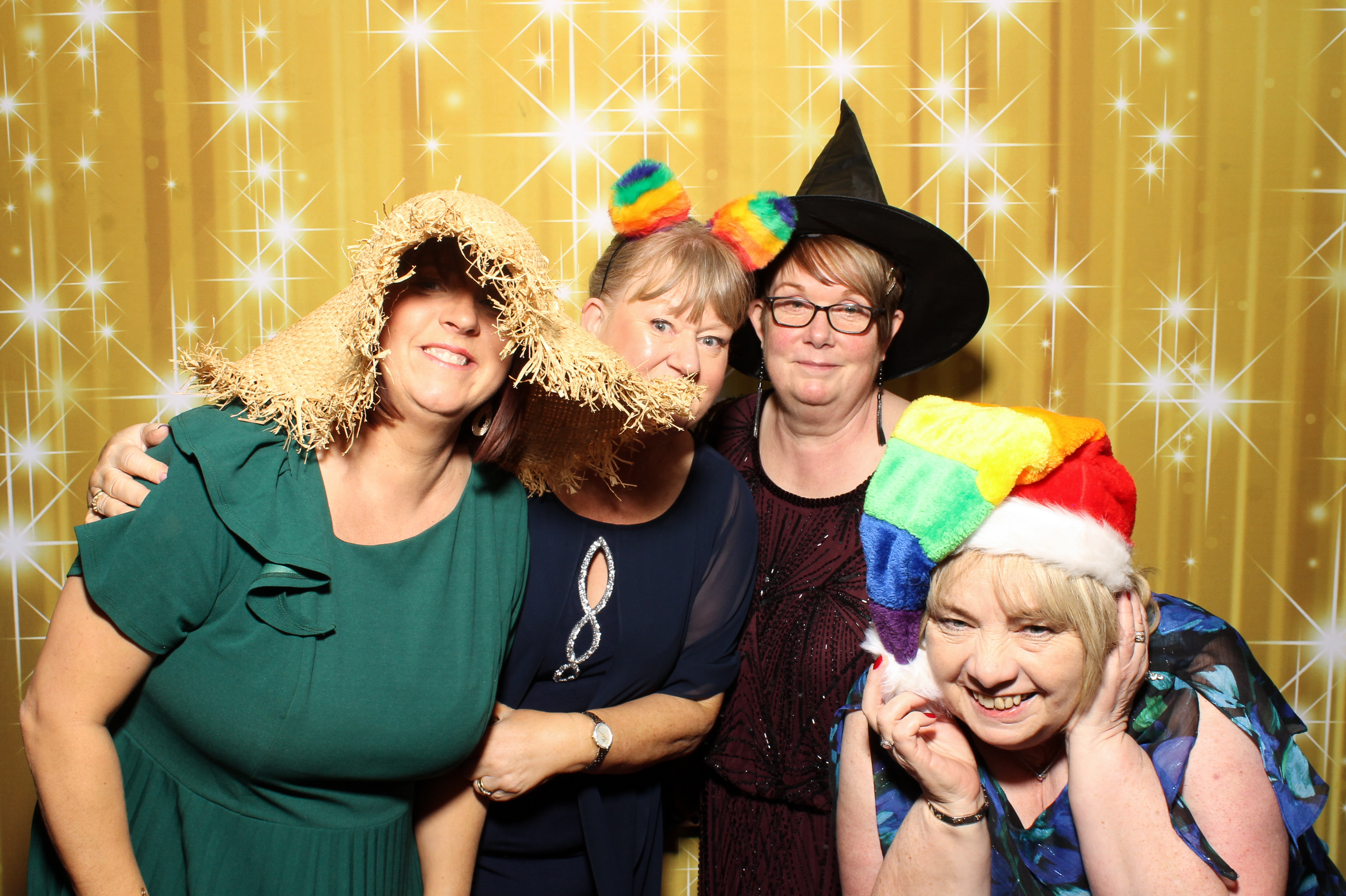 Laura & Raj | View more photos from the event at gallery.snapmagic.ie/u/SnapMagic/Laura-Raj