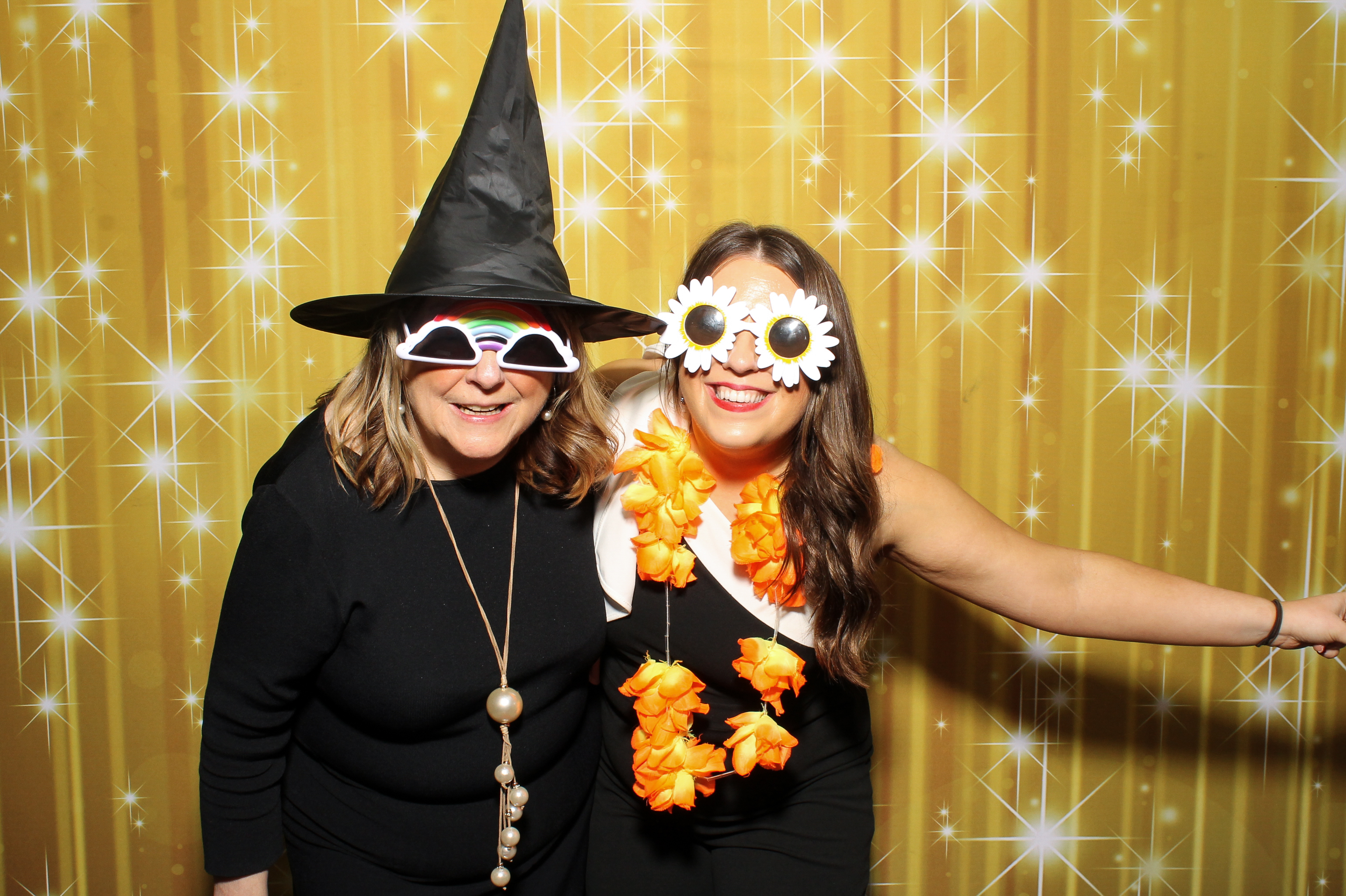 Laura & Raj | View more photos from the event at gallery.snapmagic.ie/u/SnapMagic/Laura-Raj