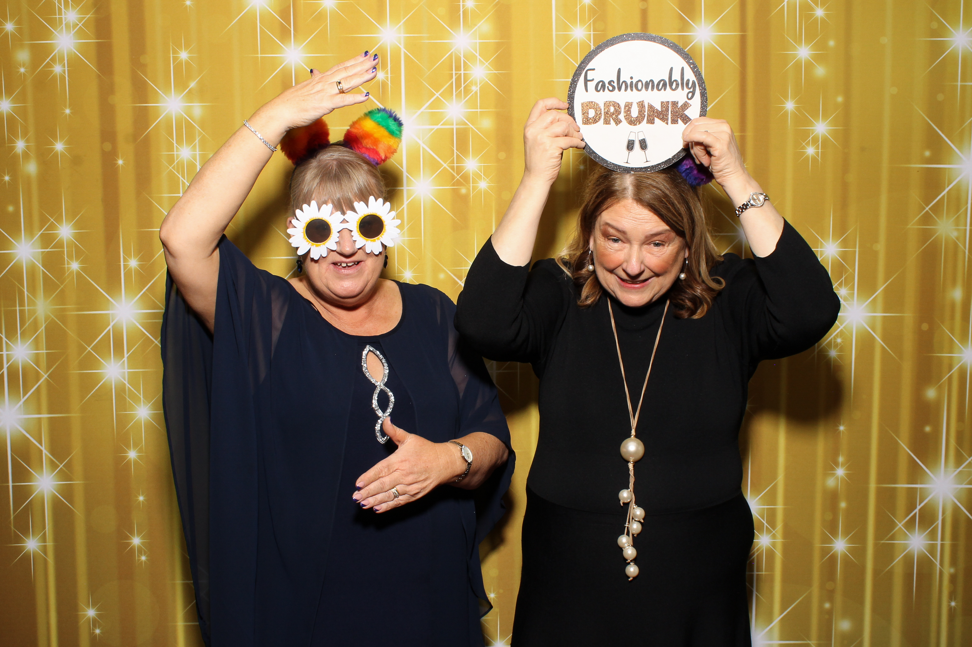 Laura & Raj | View more photos from the event at gallery.snapmagic.ie/u/SnapMagic/Laura-Raj