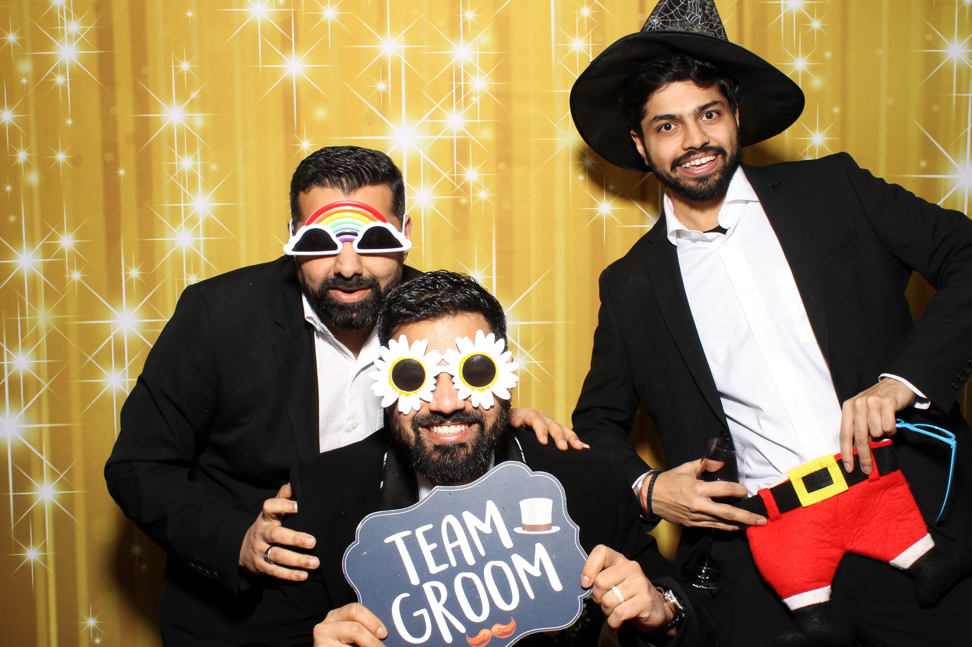 Laura & Raj | View more photos from the event at gallery.snapmagic.ie/u/SnapMagic/Laura-Raj