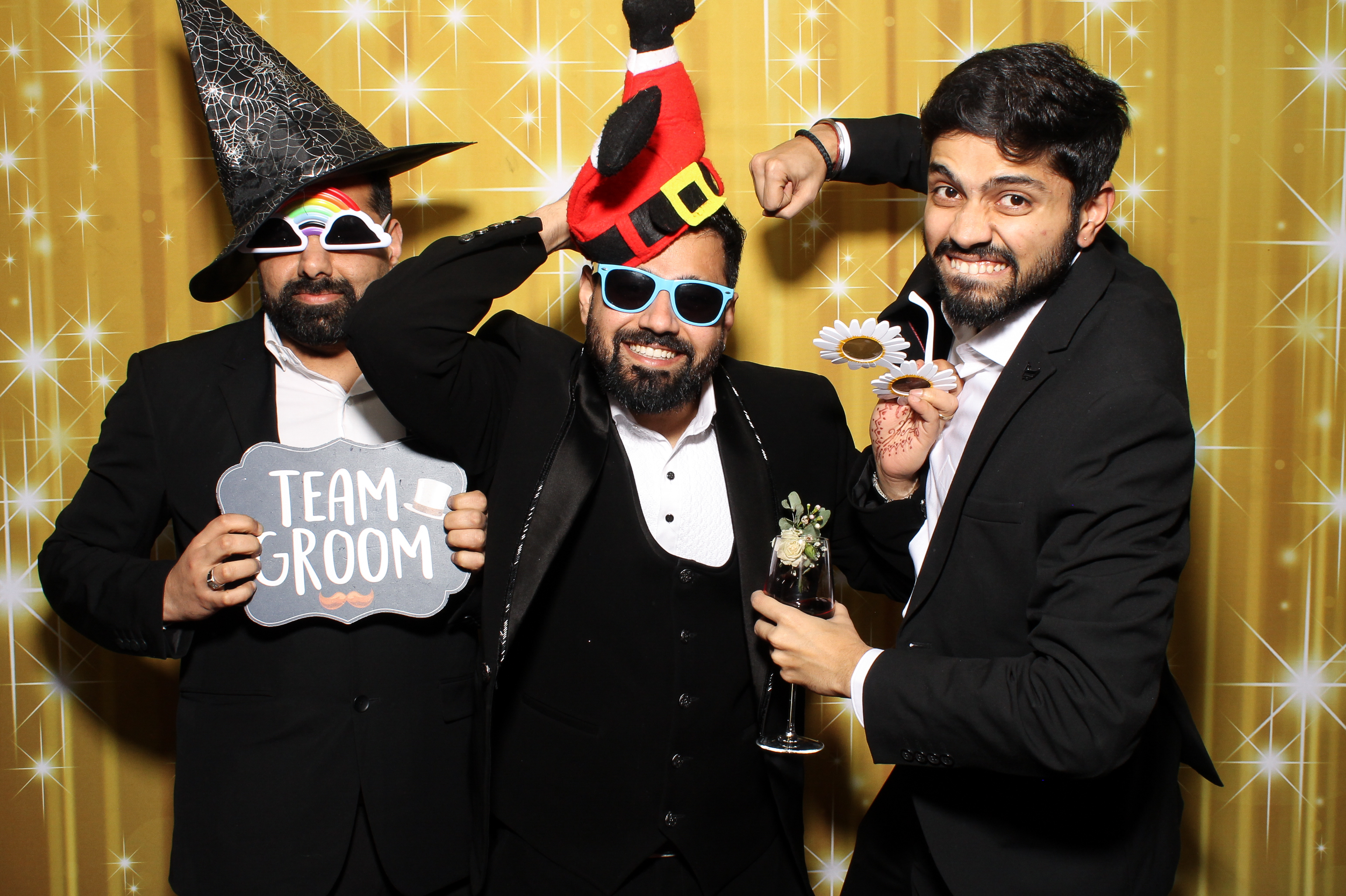 Laura & Raj | View more photos from the event at gallery.snapmagic.ie/u/SnapMagic/Laura-Raj