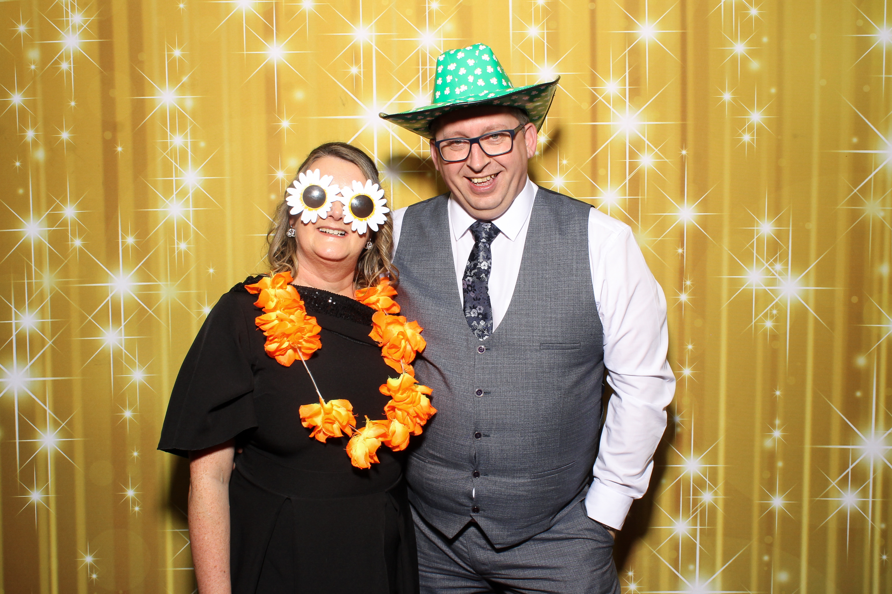 Laura & Raj | View more photos from the event at gallery.snapmagic.ie/u/SnapMagic/Laura-Raj