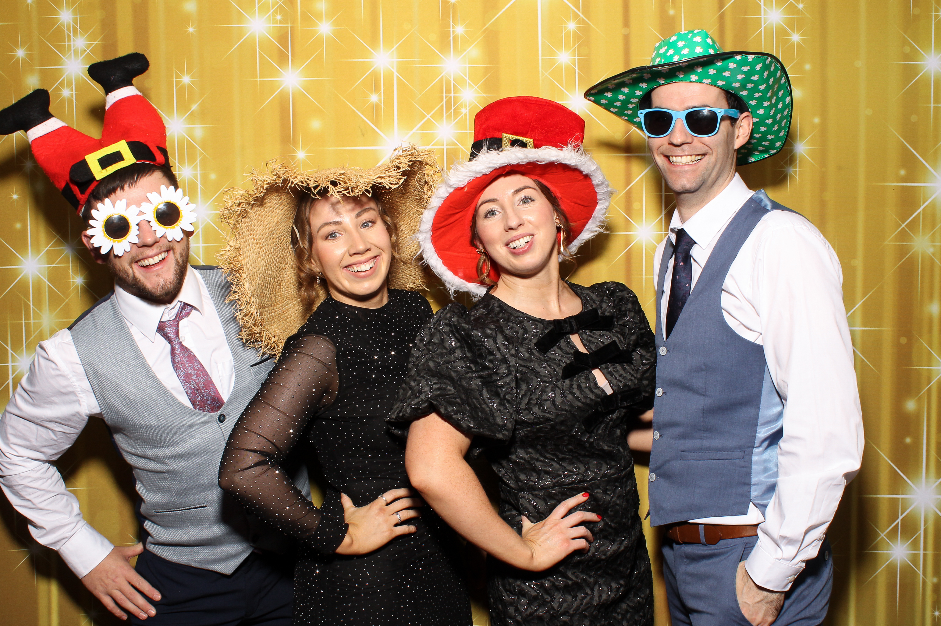 Laura & Raj | View more photos from the event at gallery.snapmagic.ie/u/SnapMagic/Laura-Raj