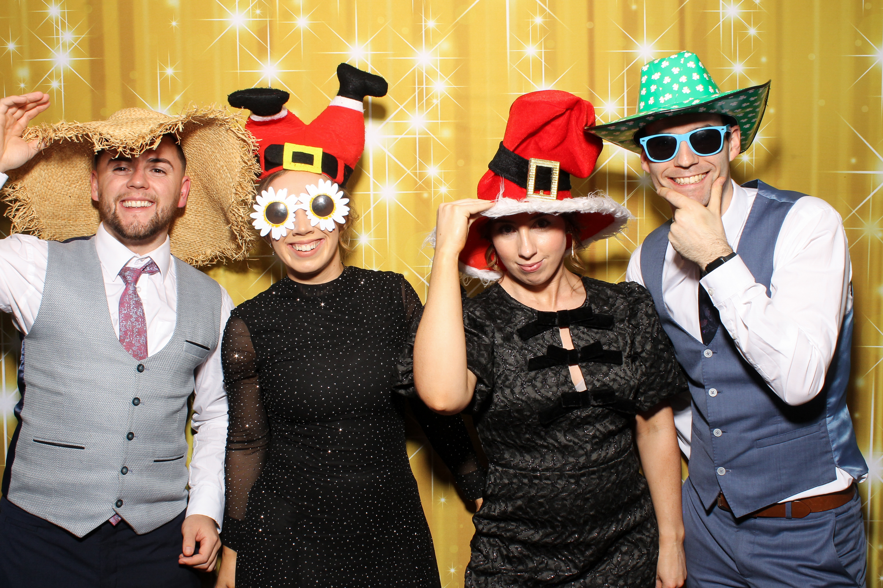 Laura & Raj | View more photos from the event at gallery.snapmagic.ie/u/SnapMagic/Laura-Raj