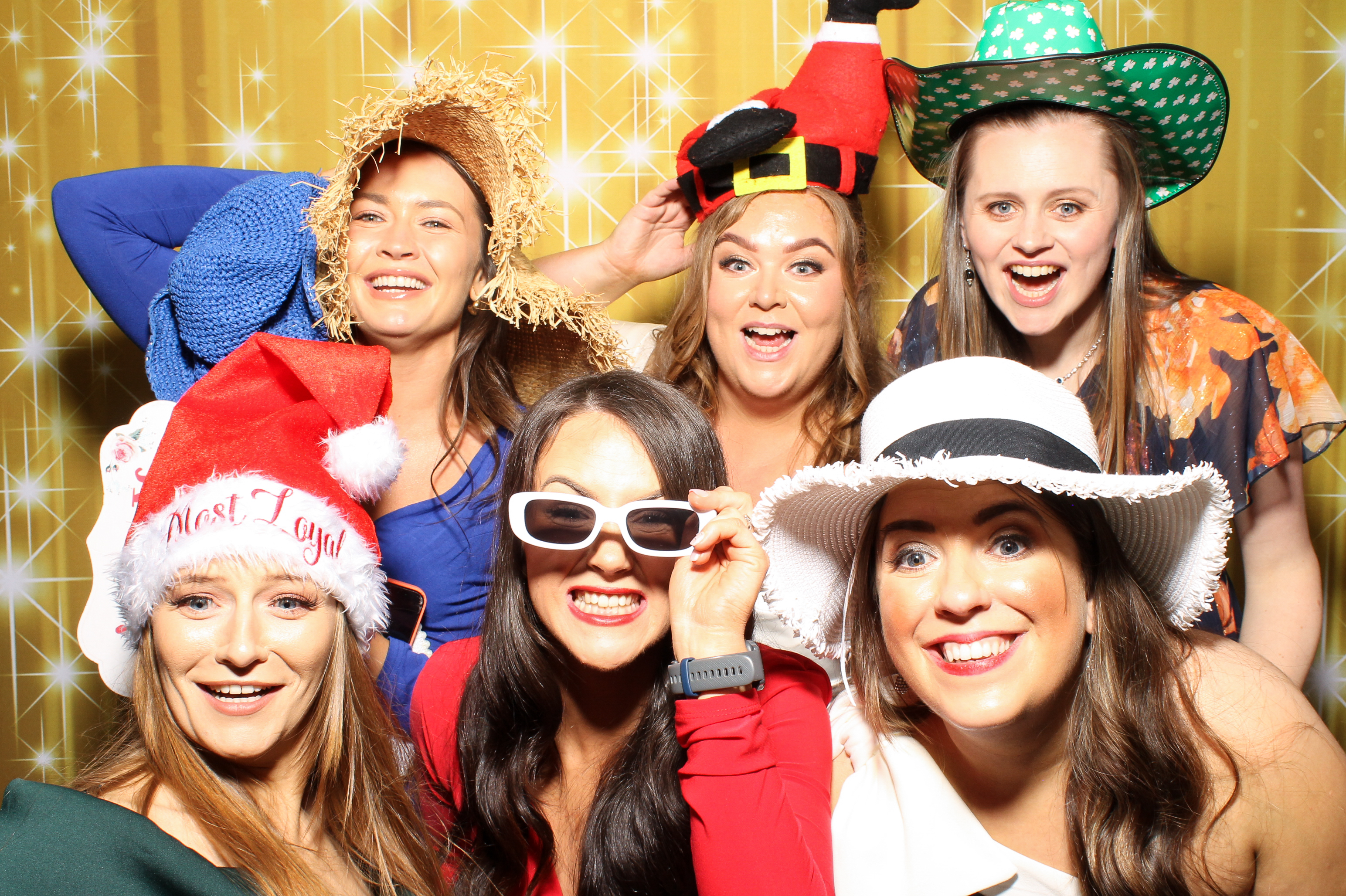 Laura & Raj | View more photos from the event at gallery.snapmagic.ie/u/SnapMagic/Laura-Raj