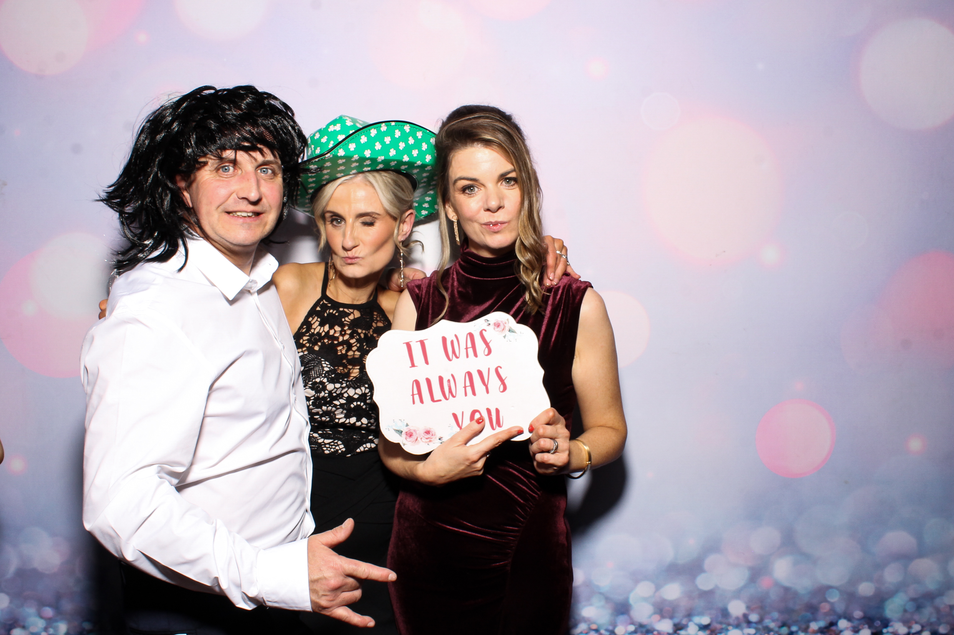 Lisa & Alan | View more photos from the event at gallery.snapmagic.ie/u/SnapMagic/Lisa-Alan