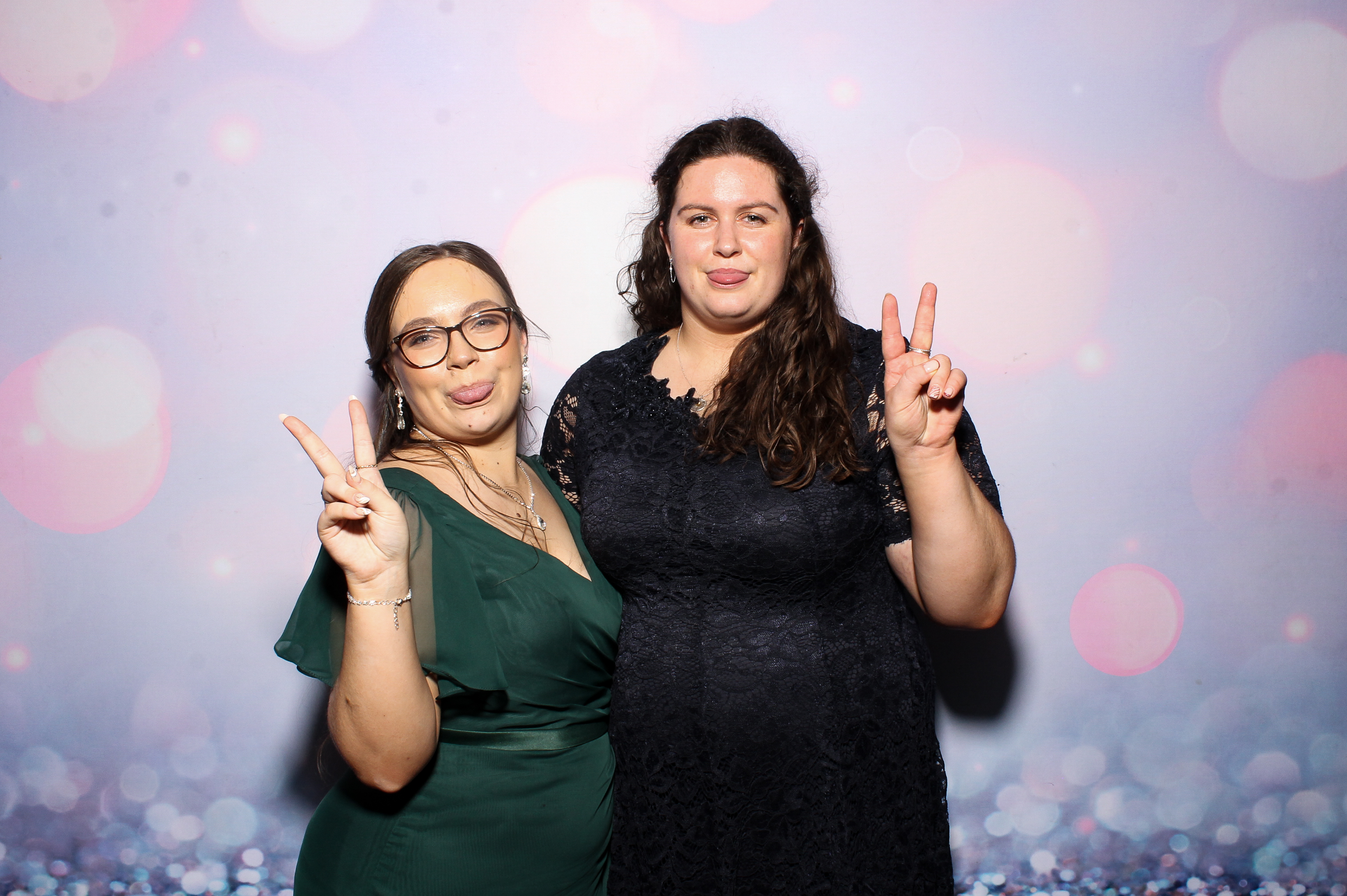 Lisa & Alan | View more photos from the event at gallery.snapmagic.ie/u/SnapMagic/Lisa-Alan