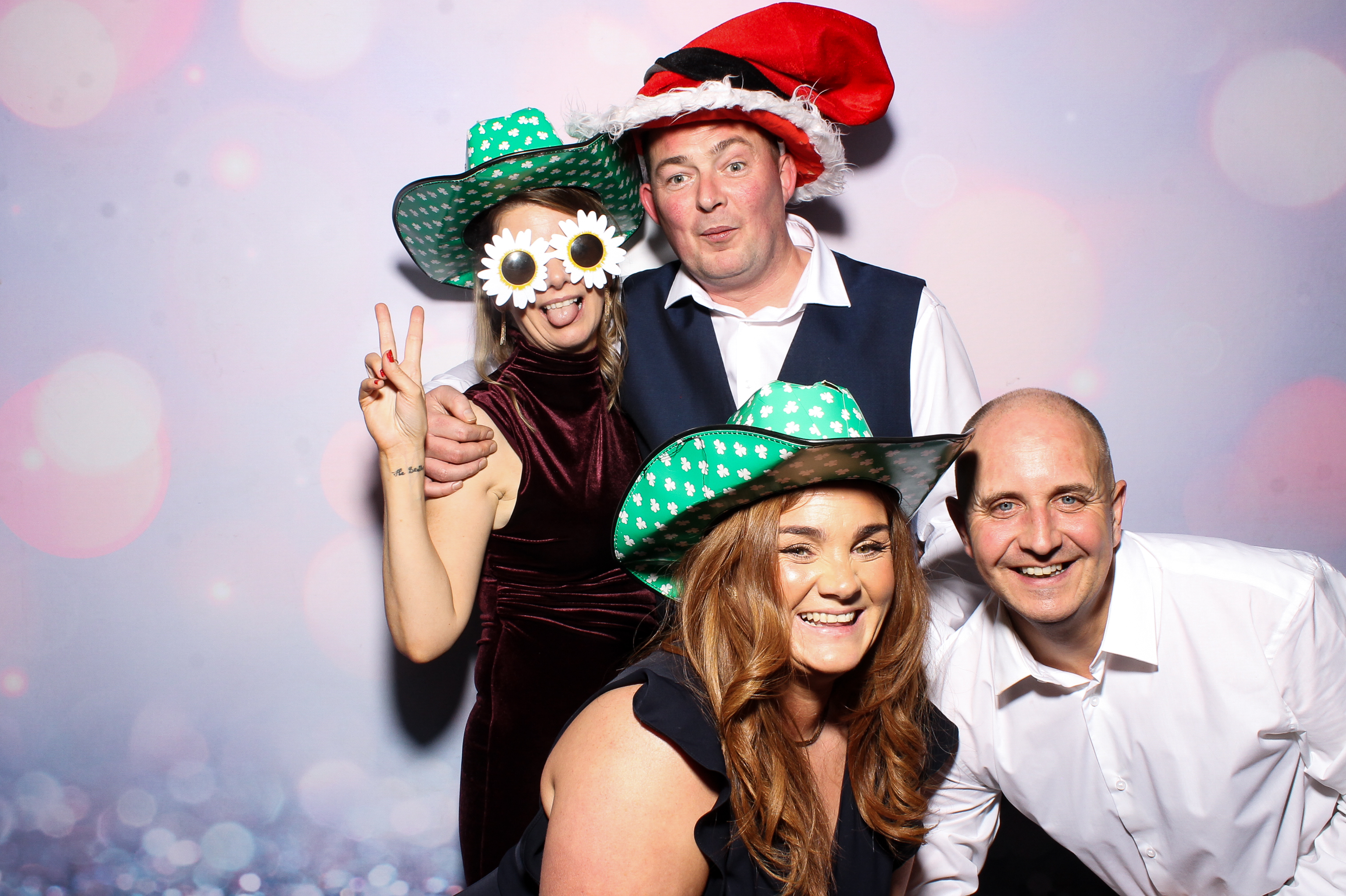 Lisa & Alan | View more photos from the event at gallery.snapmagic.ie/u/SnapMagic/Lisa-Alan