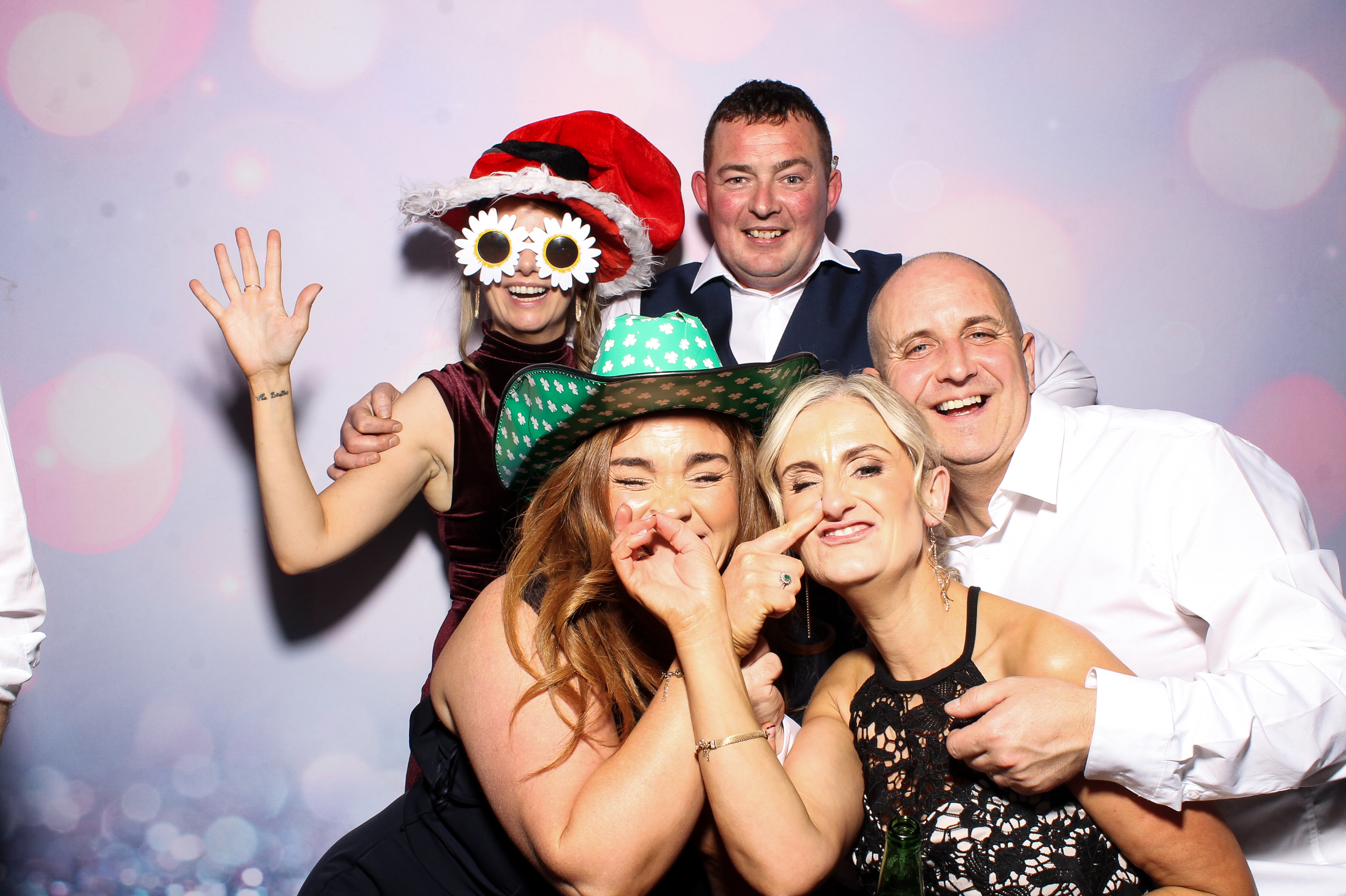 Lisa & Alan | View more photos from the event at gallery.snapmagic.ie/u/SnapMagic/Lisa-Alan