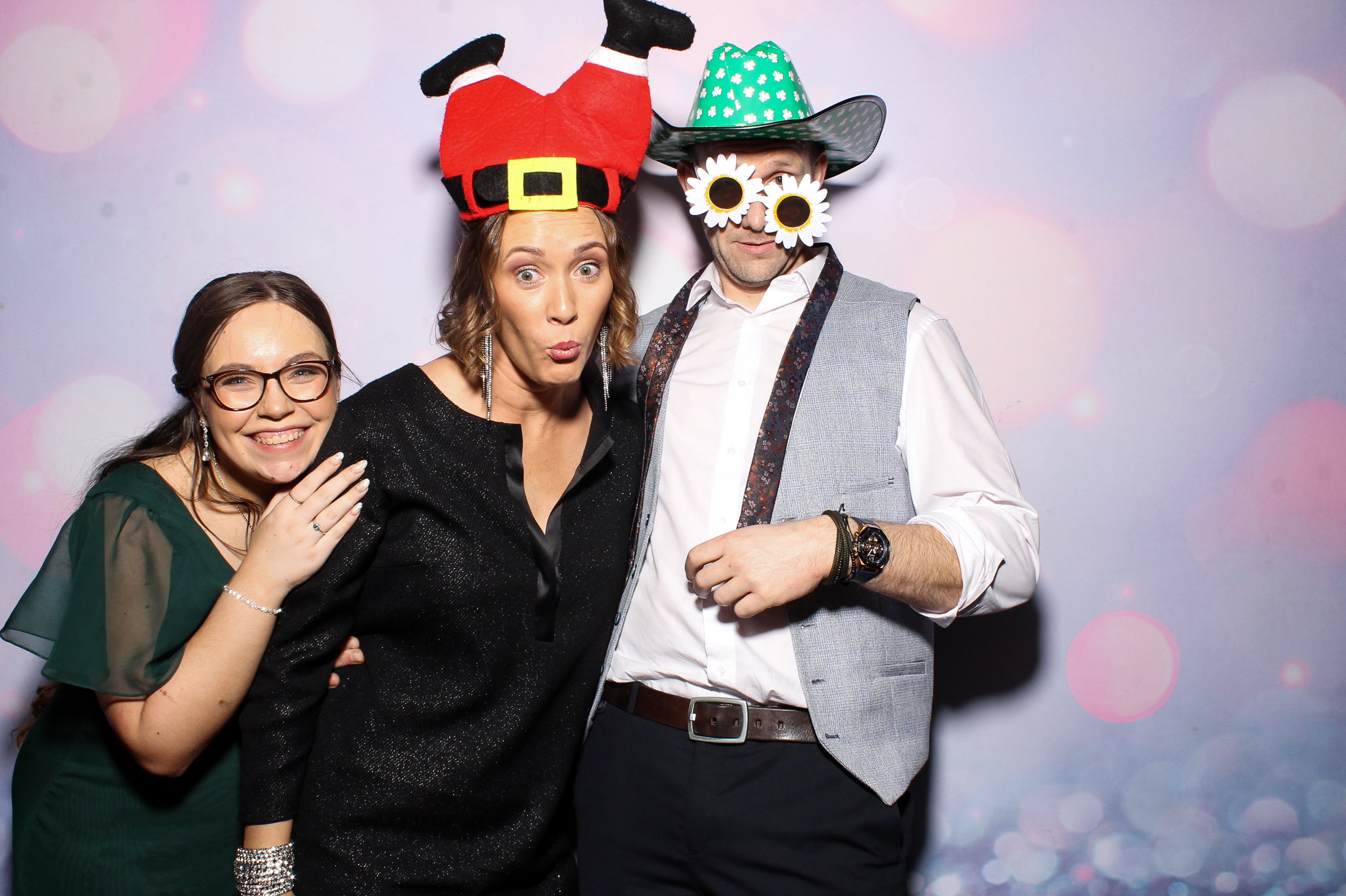 Lisa & Alan | View more photos from the event at gallery.snapmagic.ie/u/SnapMagic/Lisa-Alan