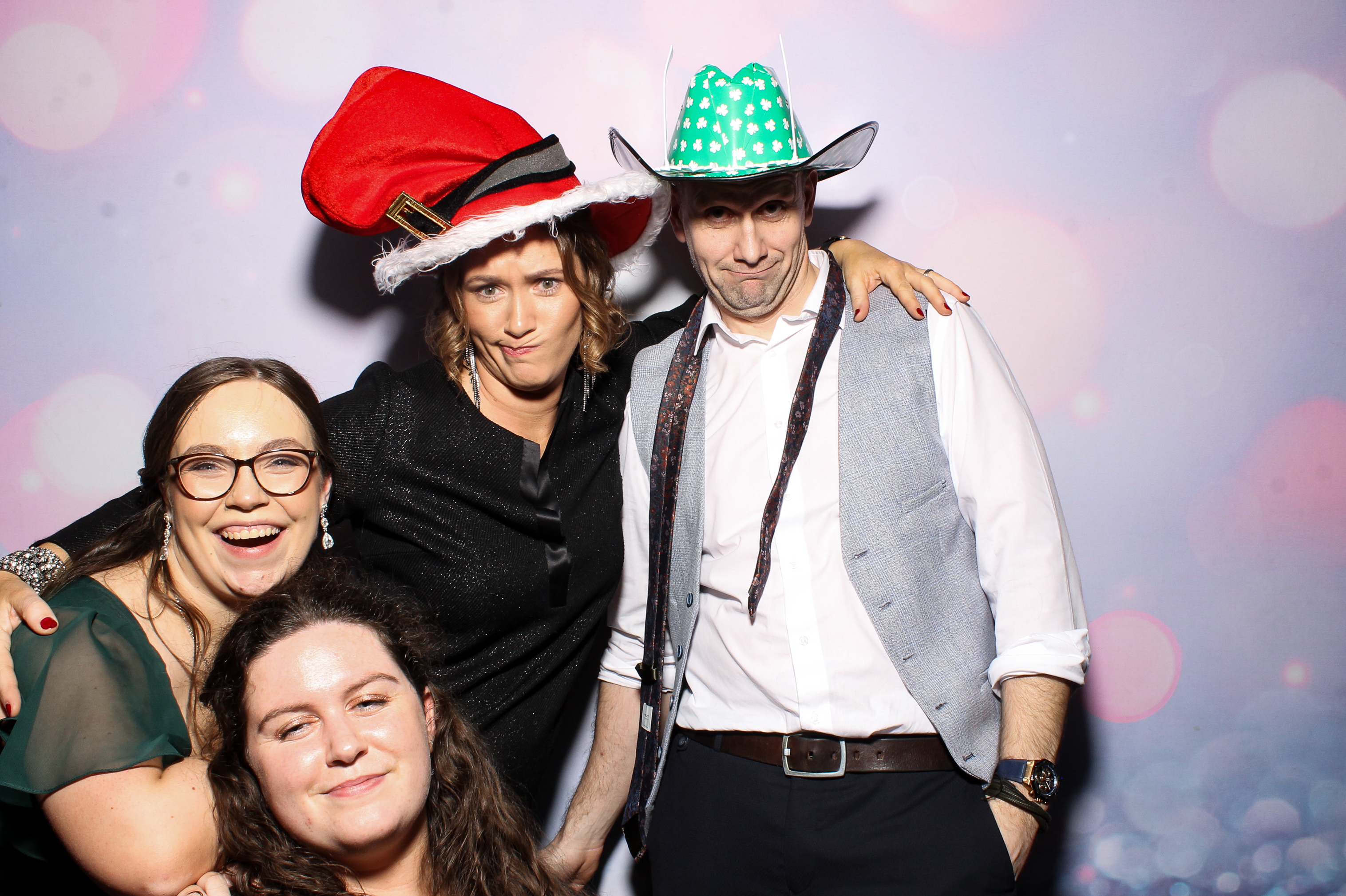 Lisa & Alan | View more photos from the event at gallery.snapmagic.ie/u/SnapMagic/Lisa-Alan