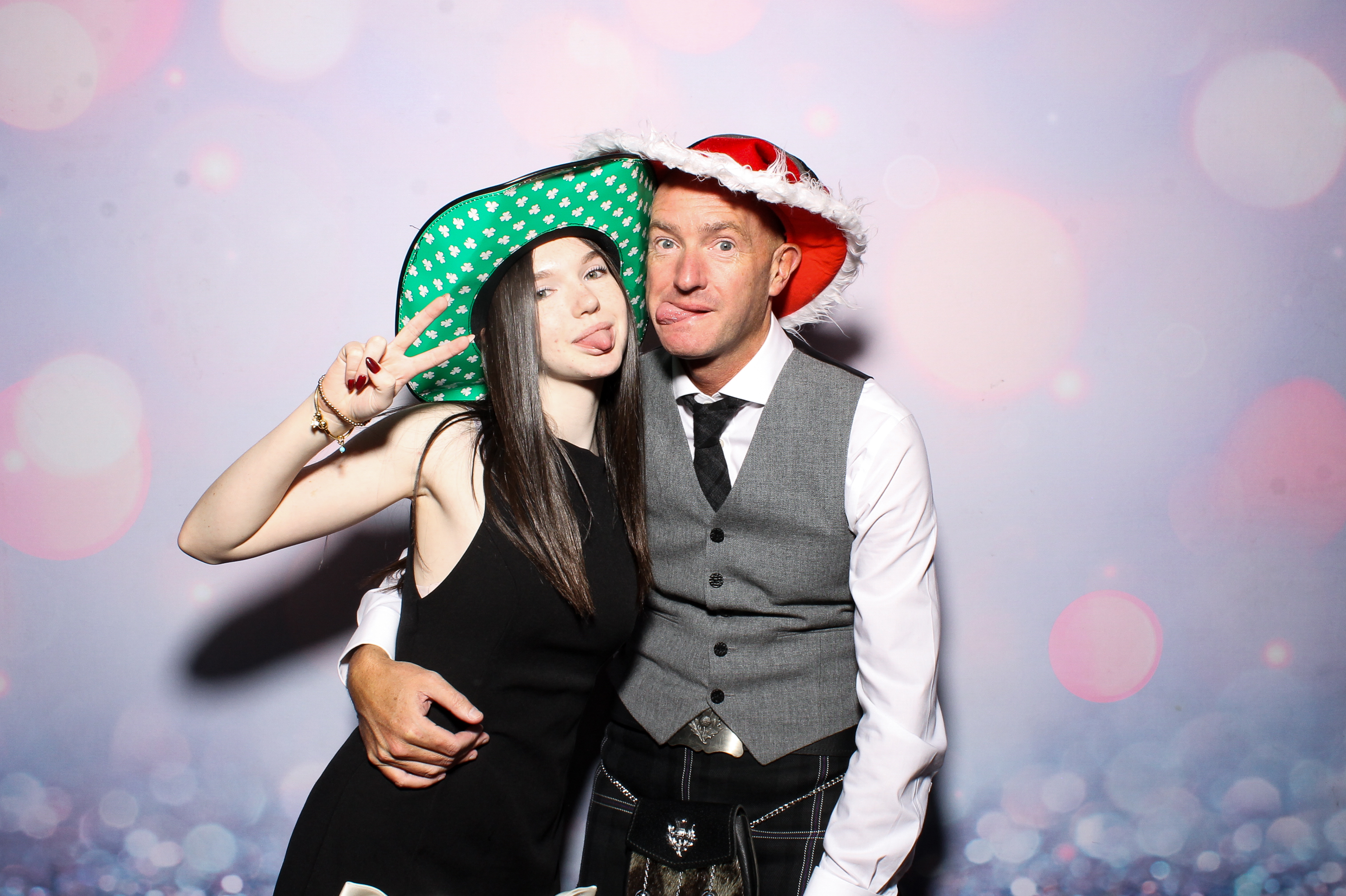 Lisa & Alan | View more photos from the event at gallery.snapmagic.ie/u/SnapMagic/Lisa-Alan