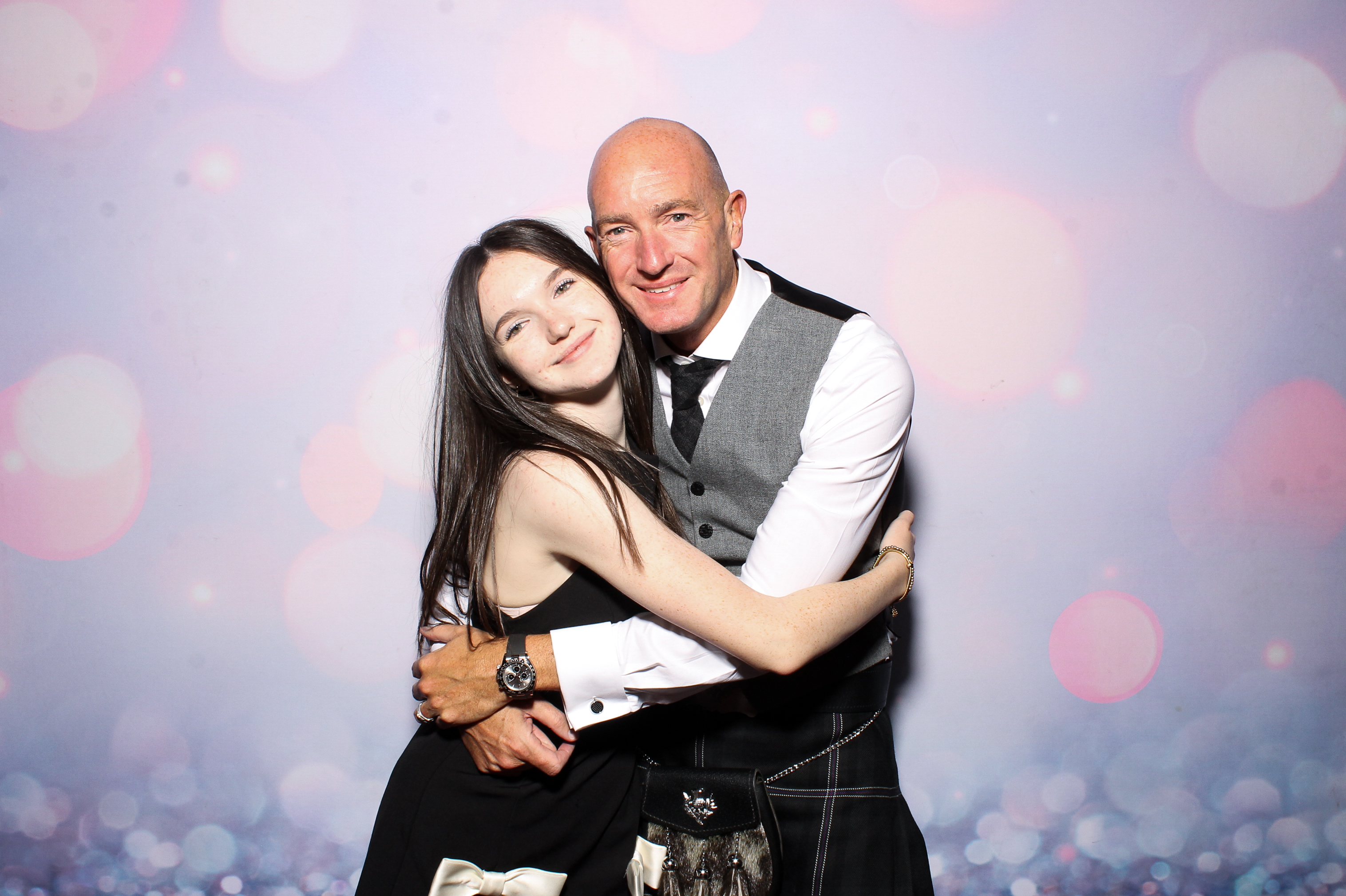 Lisa & Alan | View more photos from the event at gallery.snapmagic.ie/u/SnapMagic/Lisa-Alan