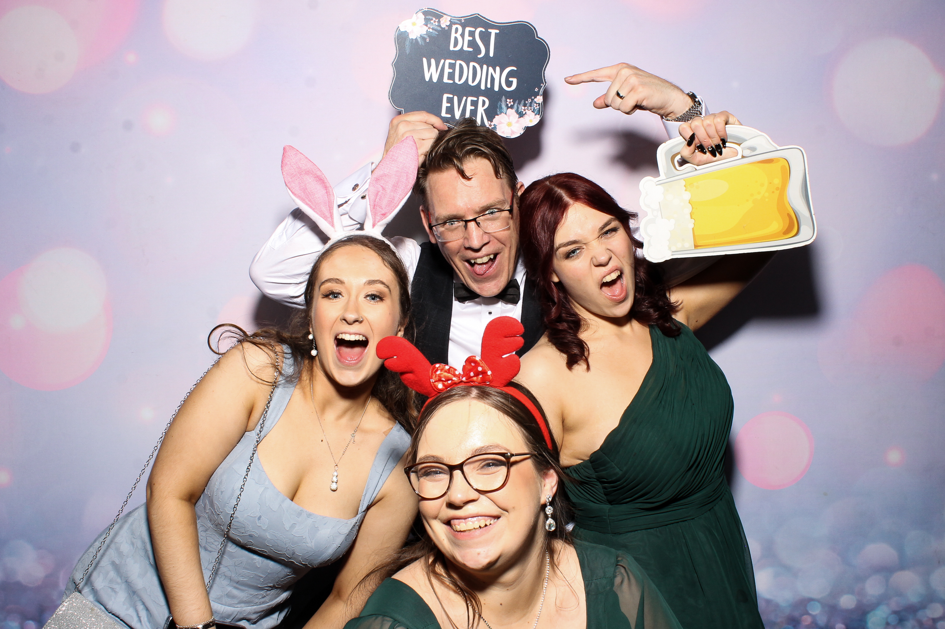 Lisa & Alan | View more photos from the event at gallery.snapmagic.ie/u/SnapMagic/Lisa-Alan