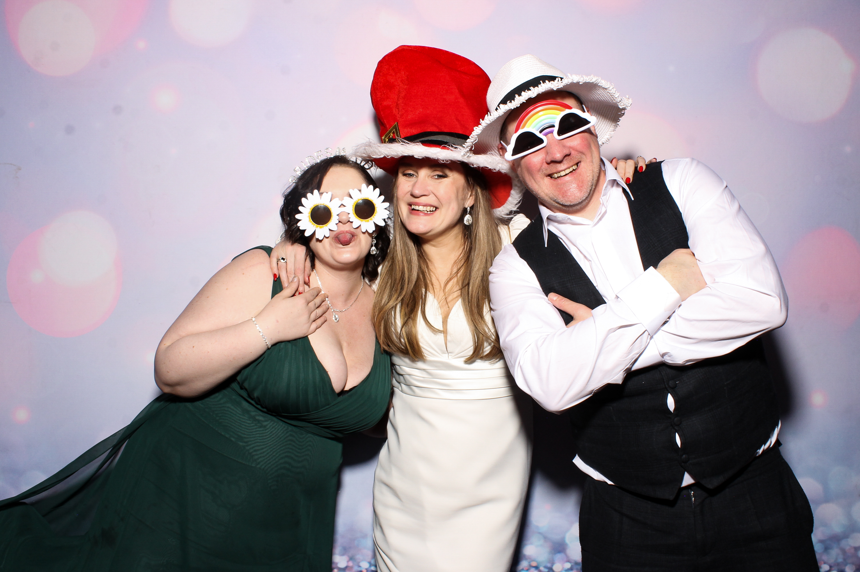 Lisa & Alan | View more photos from the event at gallery.snapmagic.ie/u/SnapMagic/Lisa-Alan