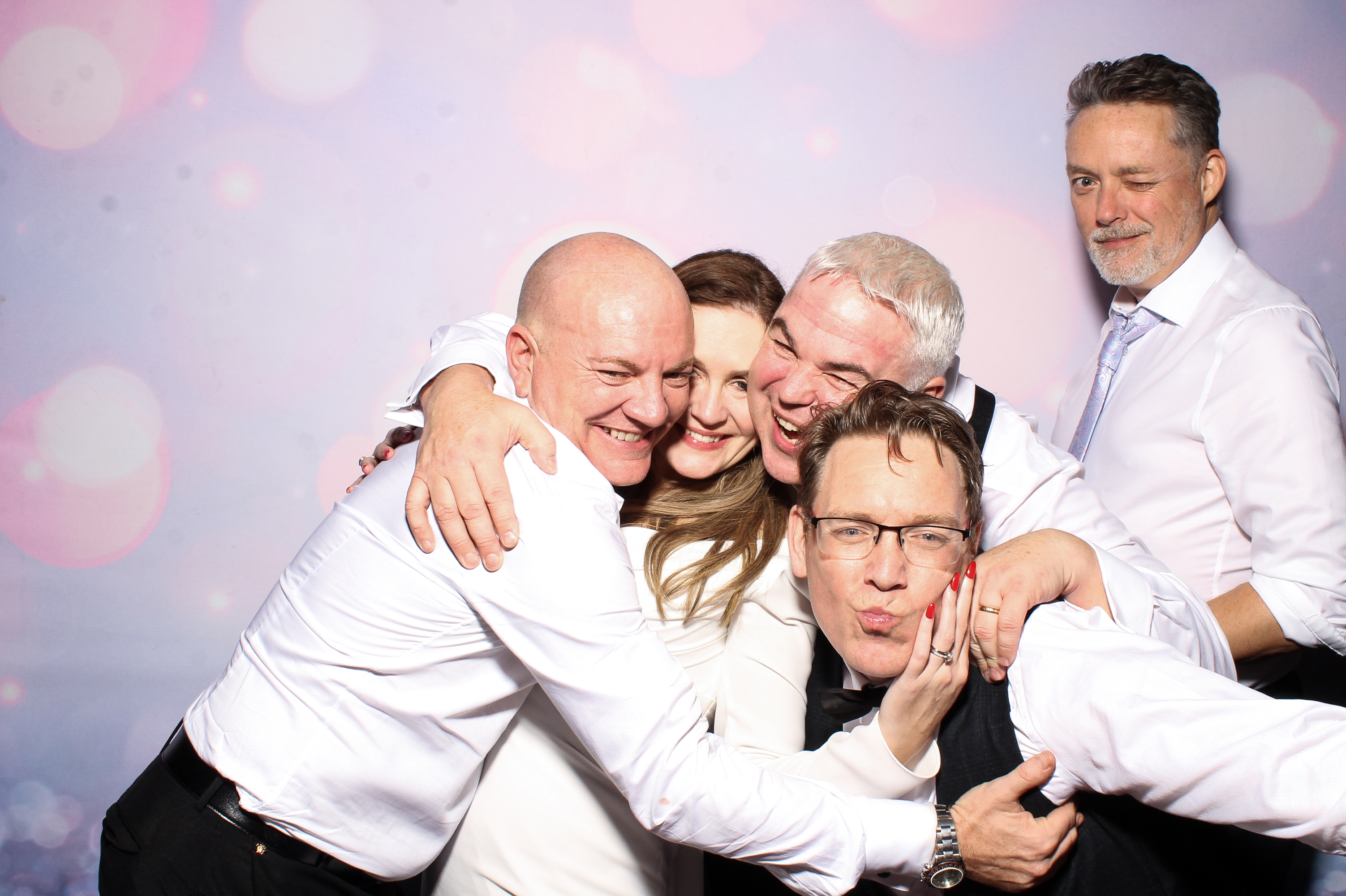 Lisa & Alan | View more photos from the event at gallery.snapmagic.ie/u/SnapMagic/Lisa-Alan