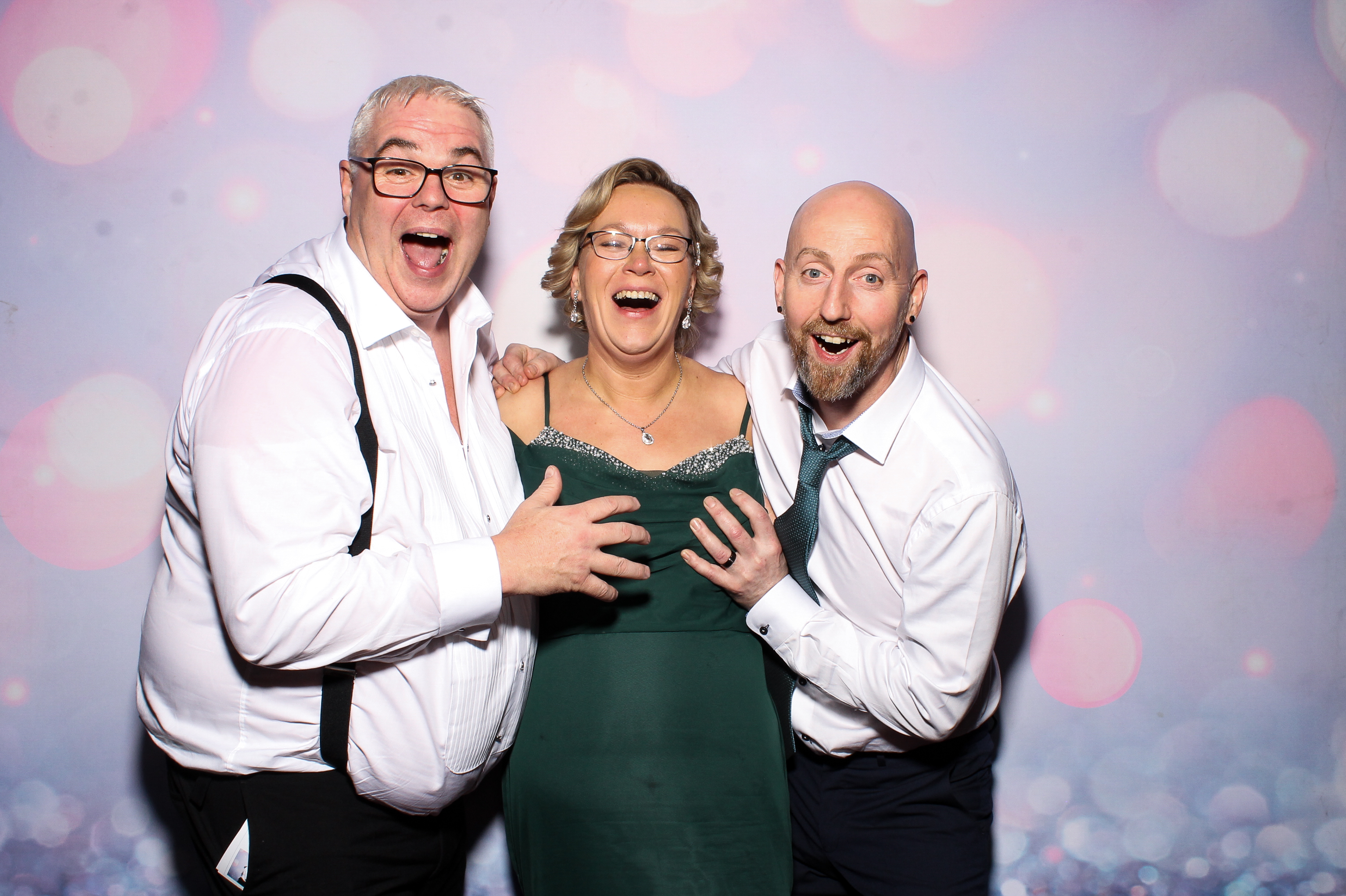 Lisa & Alan | View more photos from the event at gallery.snapmagic.ie/u/SnapMagic/Lisa-Alan