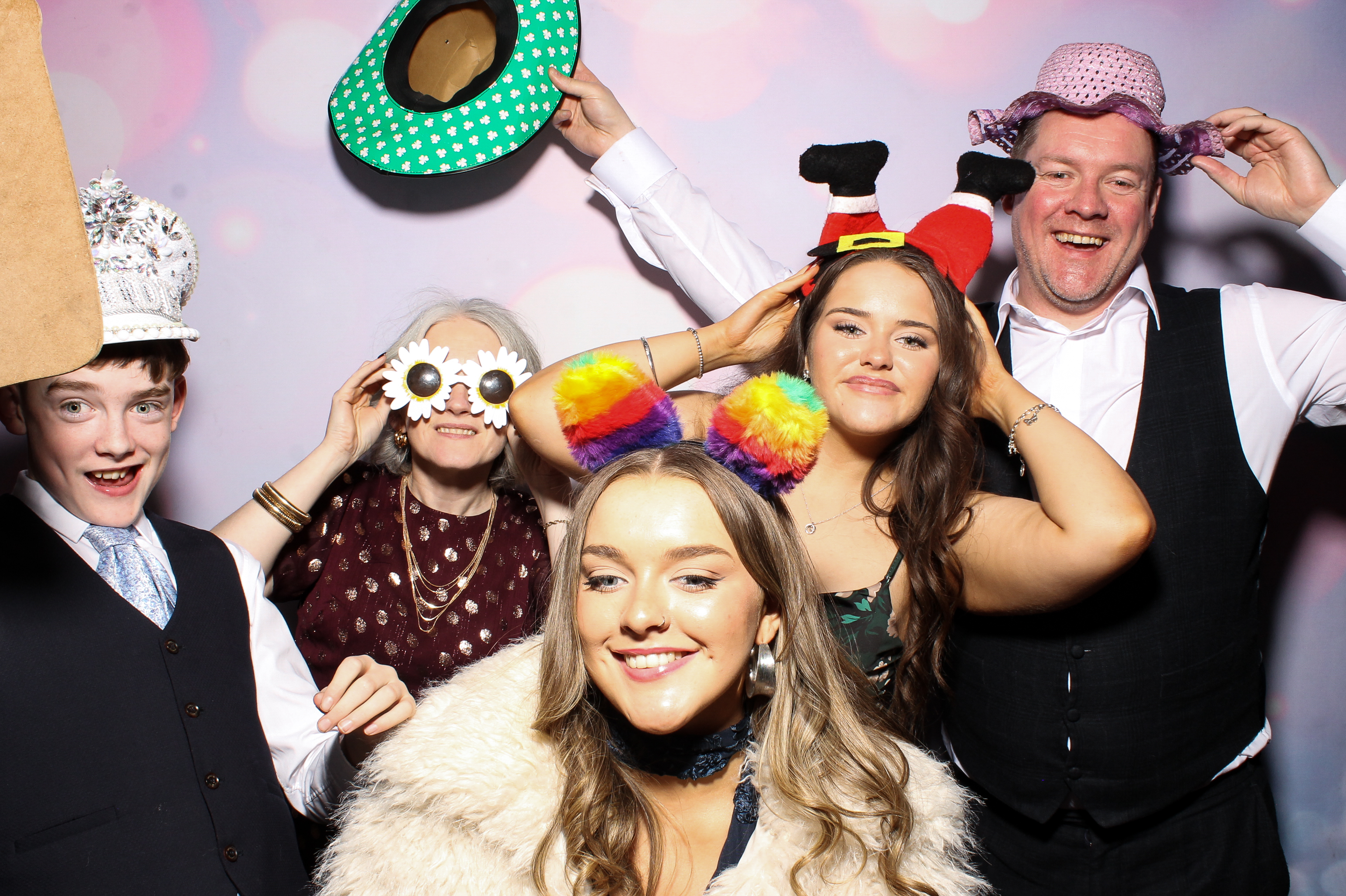 Lisa & Alan | View more photos from the event at gallery.snapmagic.ie/u/SnapMagic/Lisa-Alan