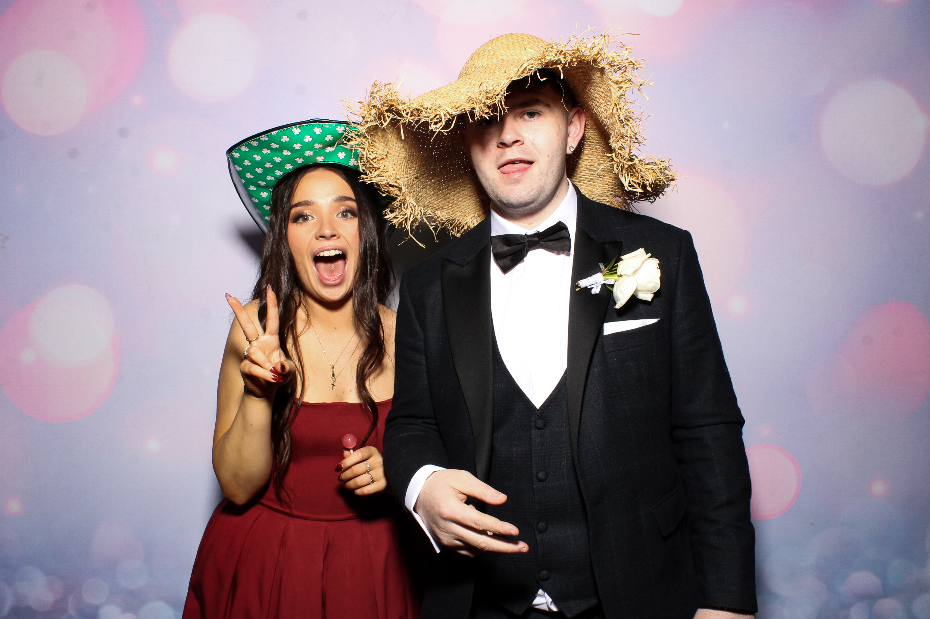 Lisa & Alan | View more photos from the event at gallery.snapmagic.ie/u/SnapMagic/Lisa-Alan