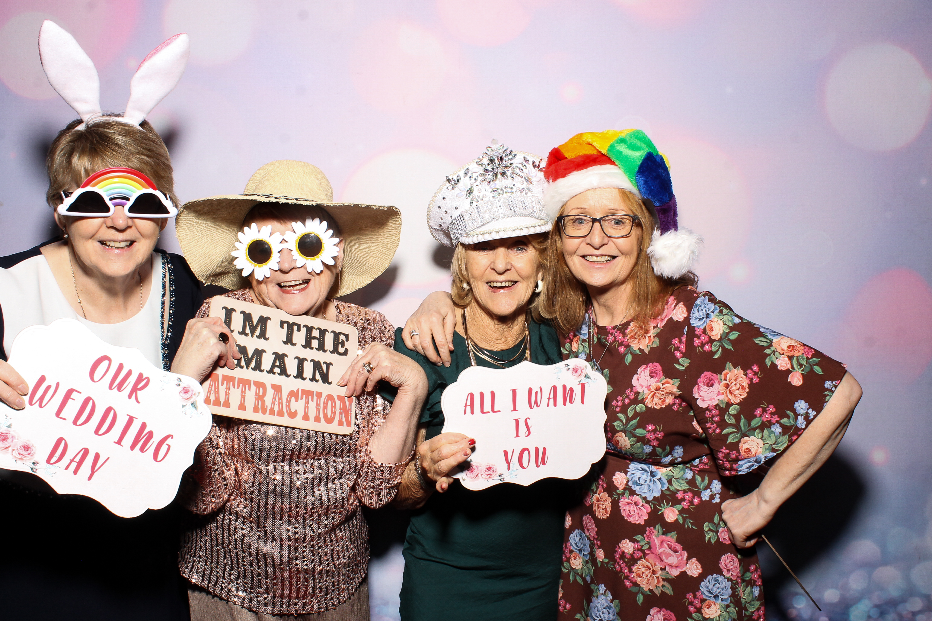 Lisa & Alan | View more photos from the event at gallery.snapmagic.ie/u/SnapMagic/Lisa-Alan