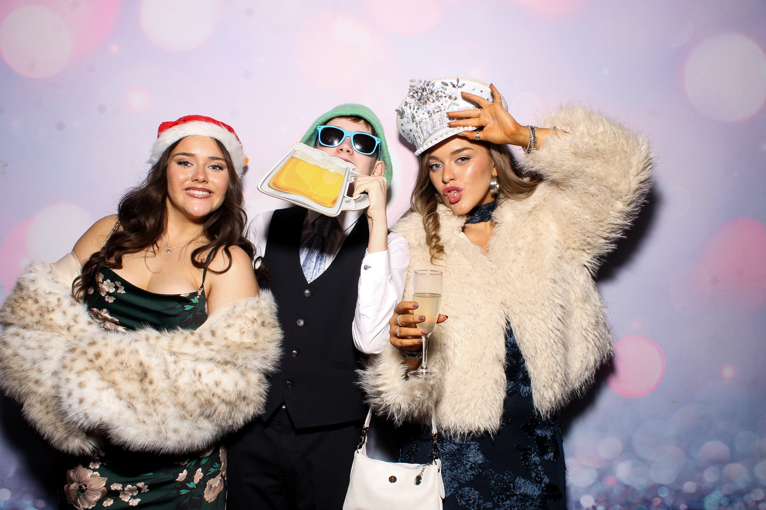 Lisa & Alan | View more photos from the event at gallery.snapmagic.ie/u/SnapMagic/Lisa-Alan