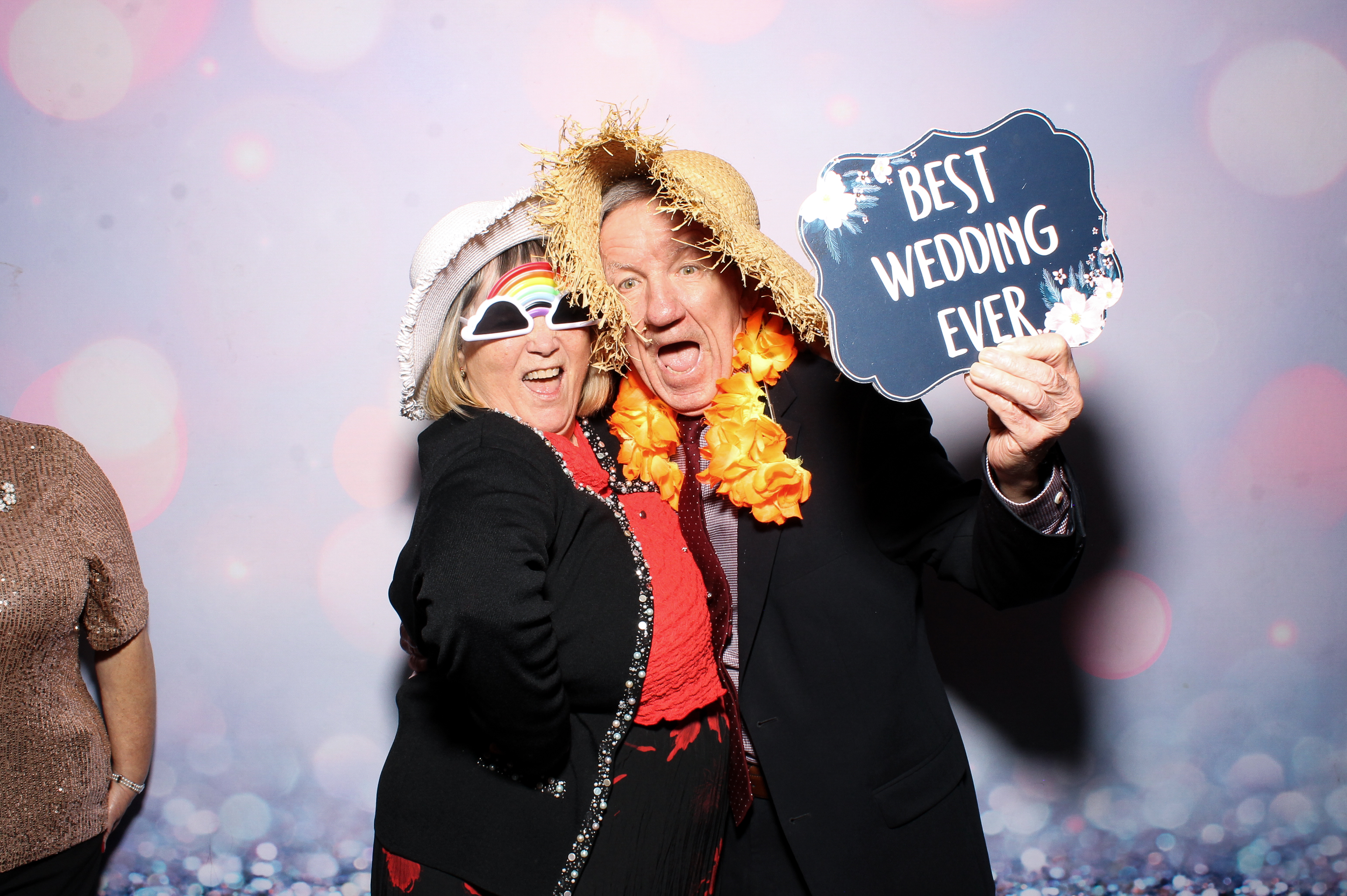 Lisa & Alan | View more photos from the event at gallery.snapmagic.ie/u/SnapMagic/Lisa-Alan