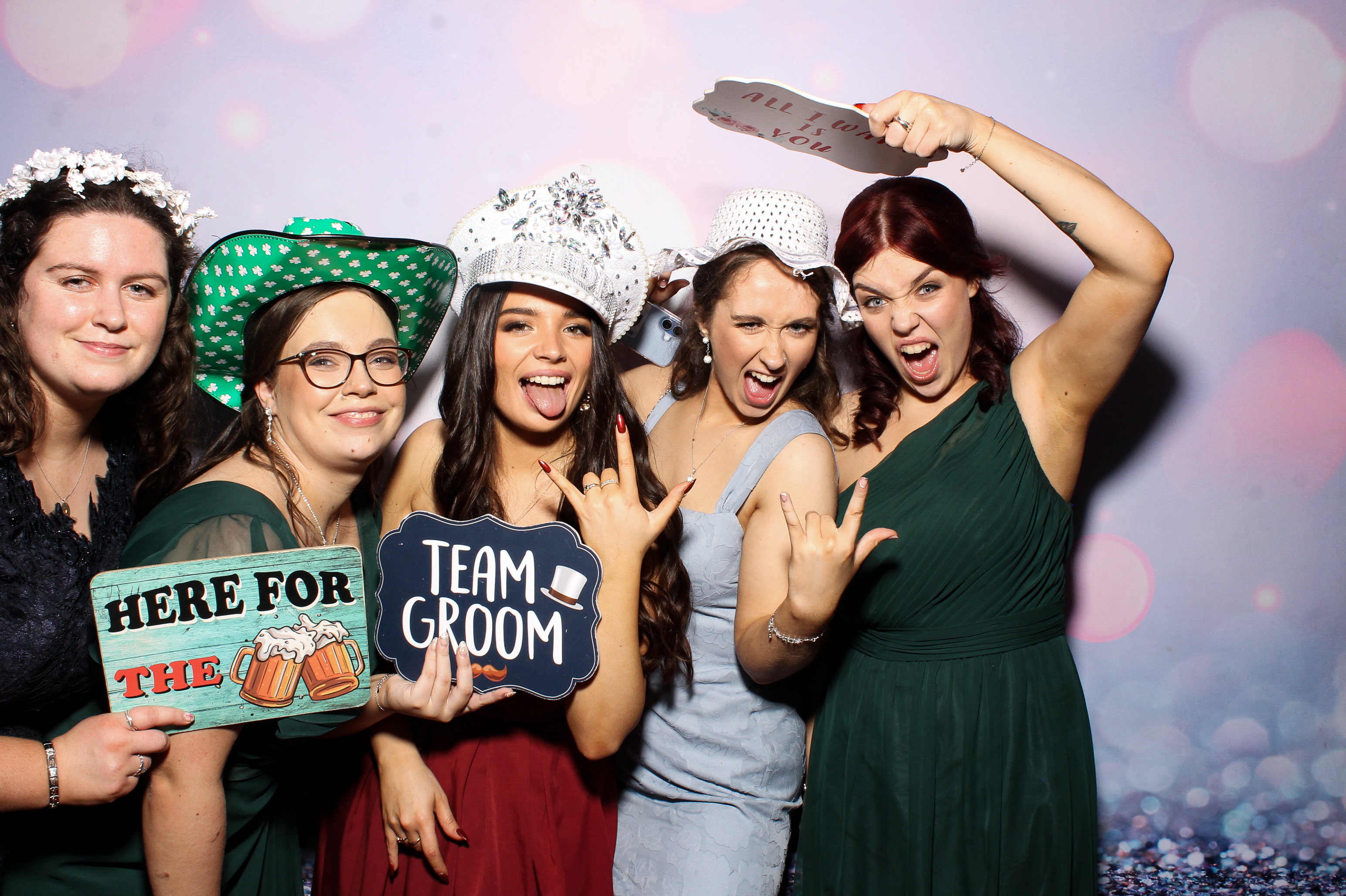 Lisa & Alan | View more photos from the event at gallery.snapmagic.ie/u/SnapMagic/Lisa-Alan