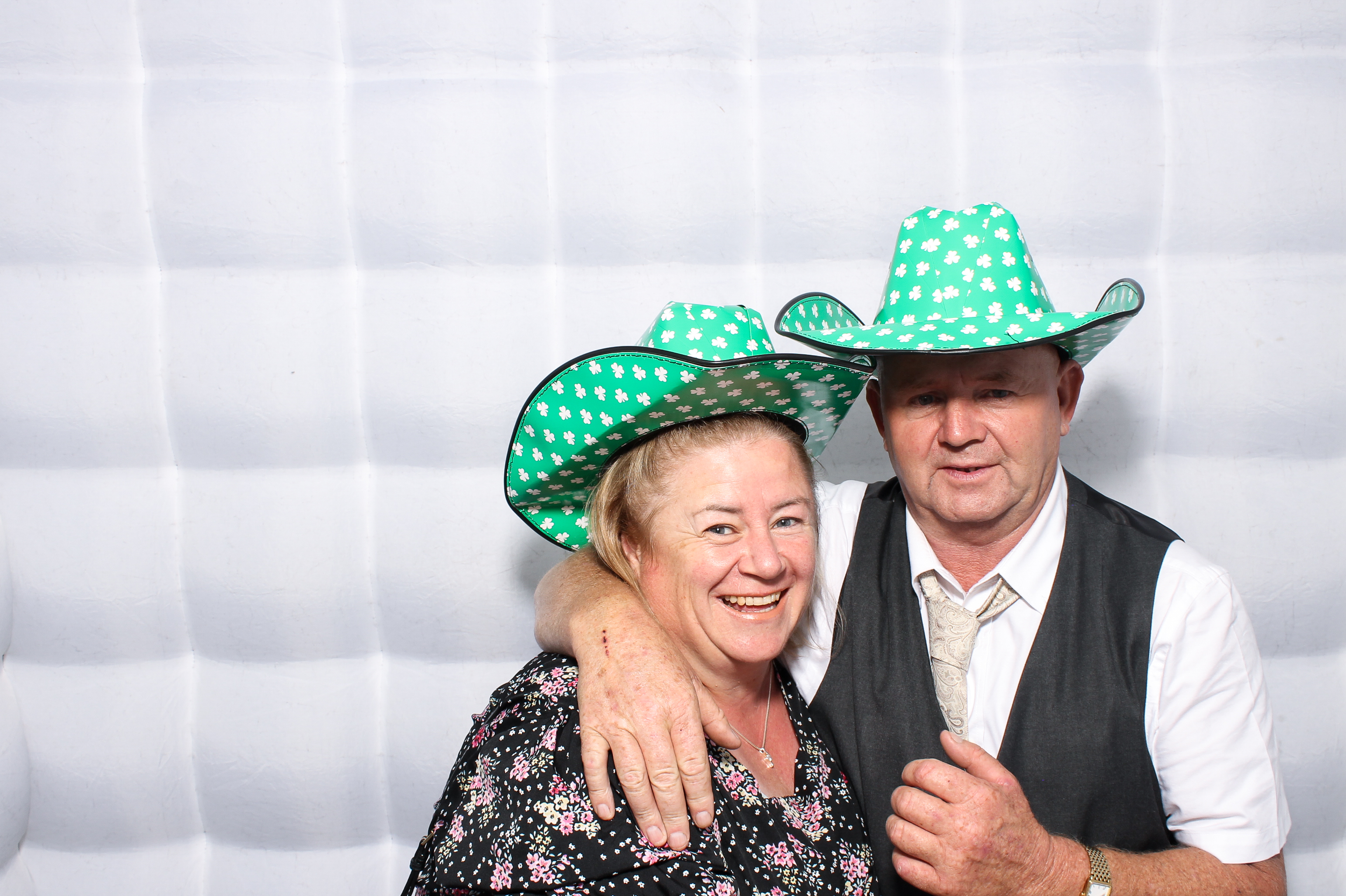 Lisa & Fergal | View more photos from the event at gallery.snapmagic.ie/u/SnapMagic/Lisa-Fergal