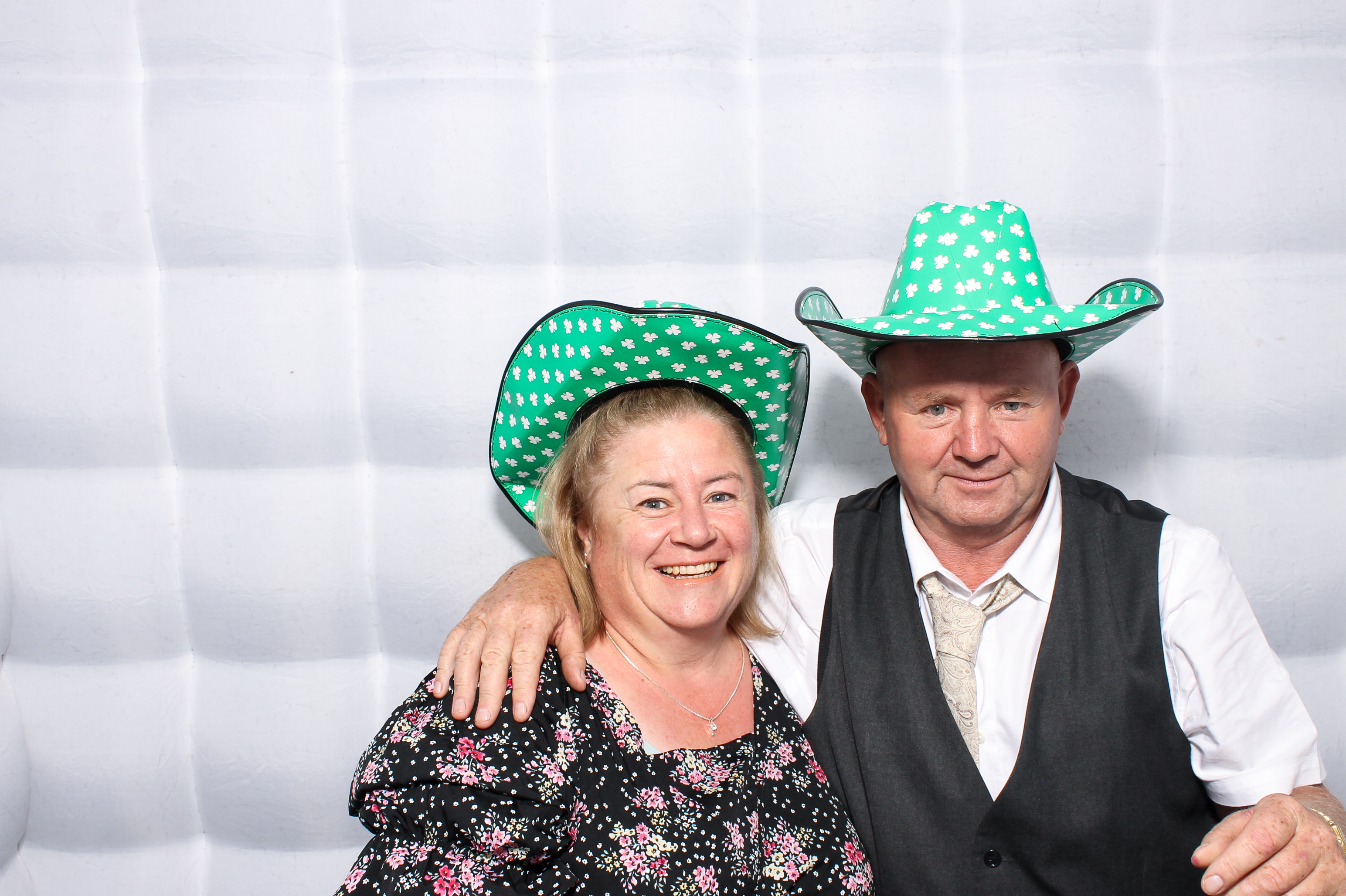 Lisa & Fergal | View more photos from the event at gallery.snapmagic.ie/u/SnapMagic/Lisa-Fergal