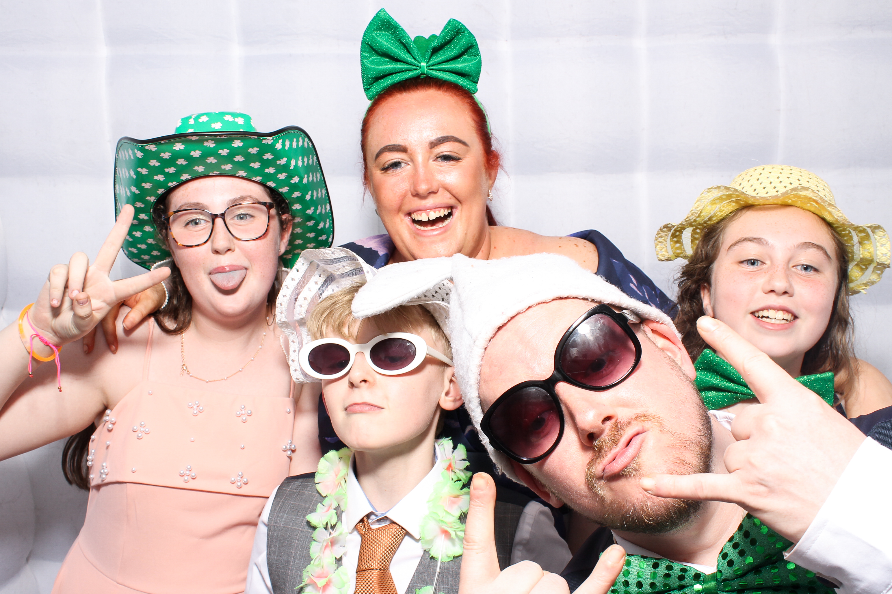 Lisa & Fergal | View more photos from the event at gallery.snapmagic.ie/u/SnapMagic/Lisa-Fergal