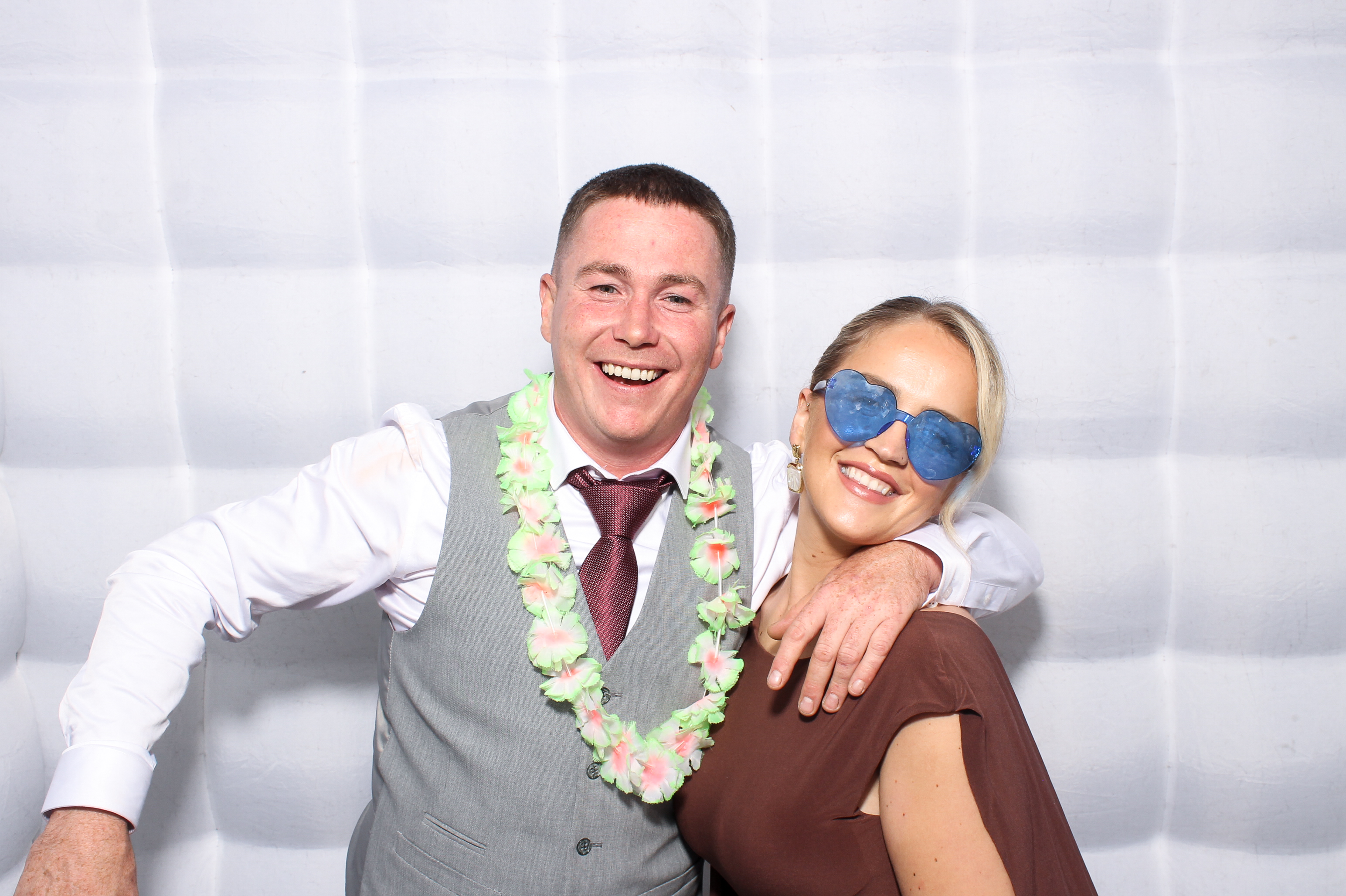 Lisa & Fergal | View more photos from the event at gallery.snapmagic.ie/u/SnapMagic/Lisa-Fergal