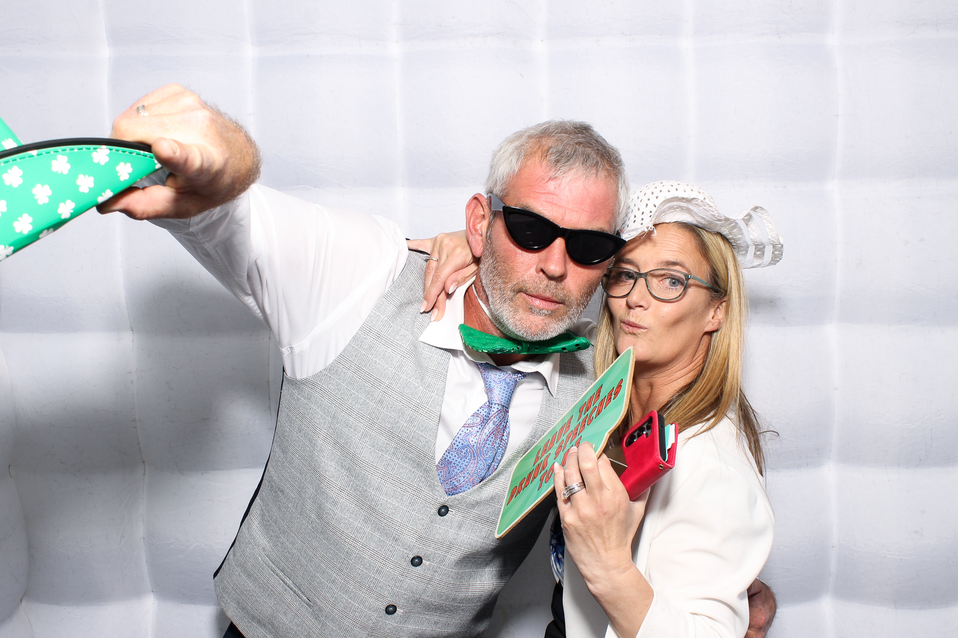 Lisa & Fergal | View more photos from the event at gallery.snapmagic.ie/u/SnapMagic/Lisa-Fergal