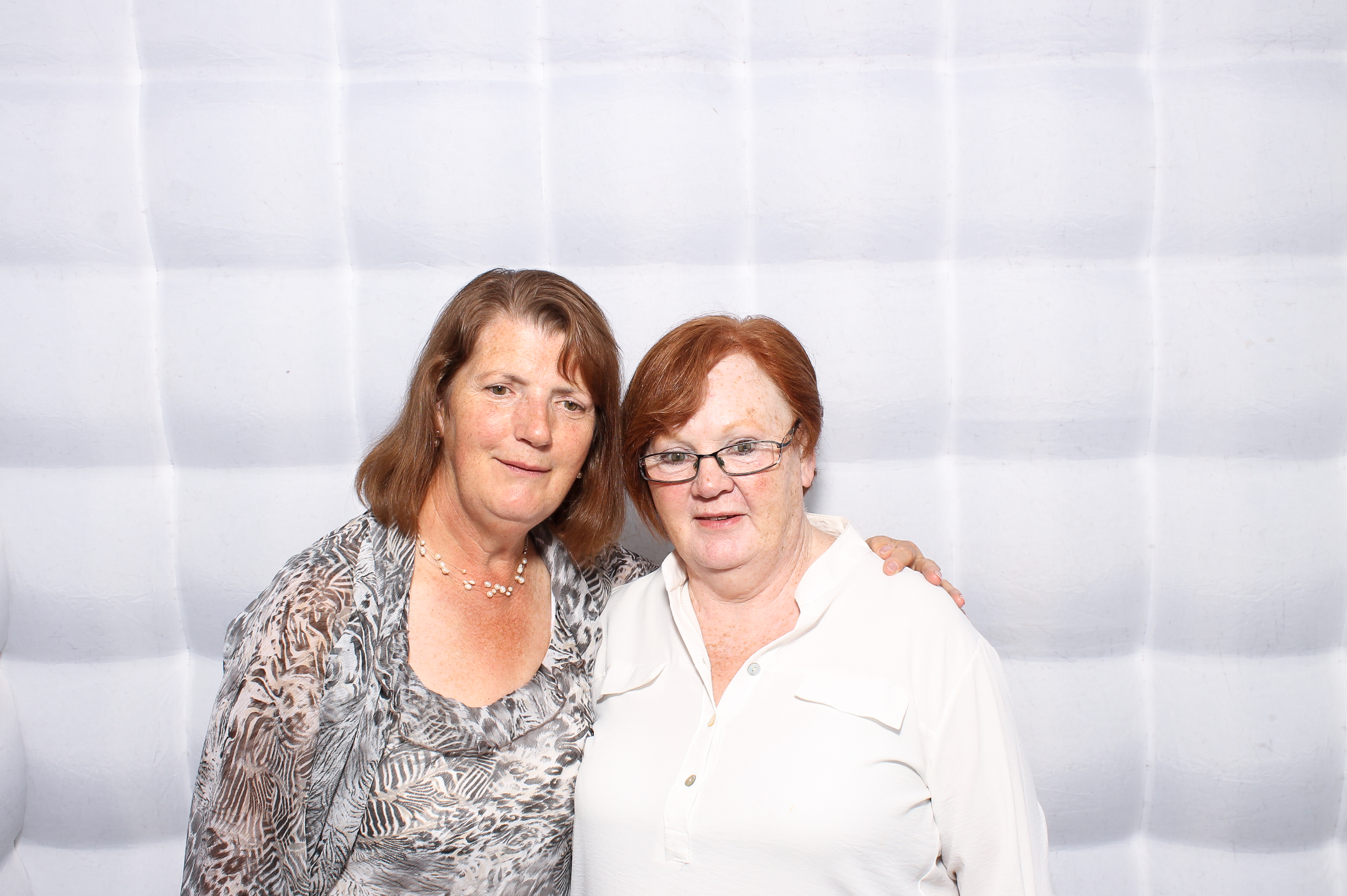 Lisa & Fergal | View more photos from the event at gallery.snapmagic.ie/u/SnapMagic/Lisa-Fergal