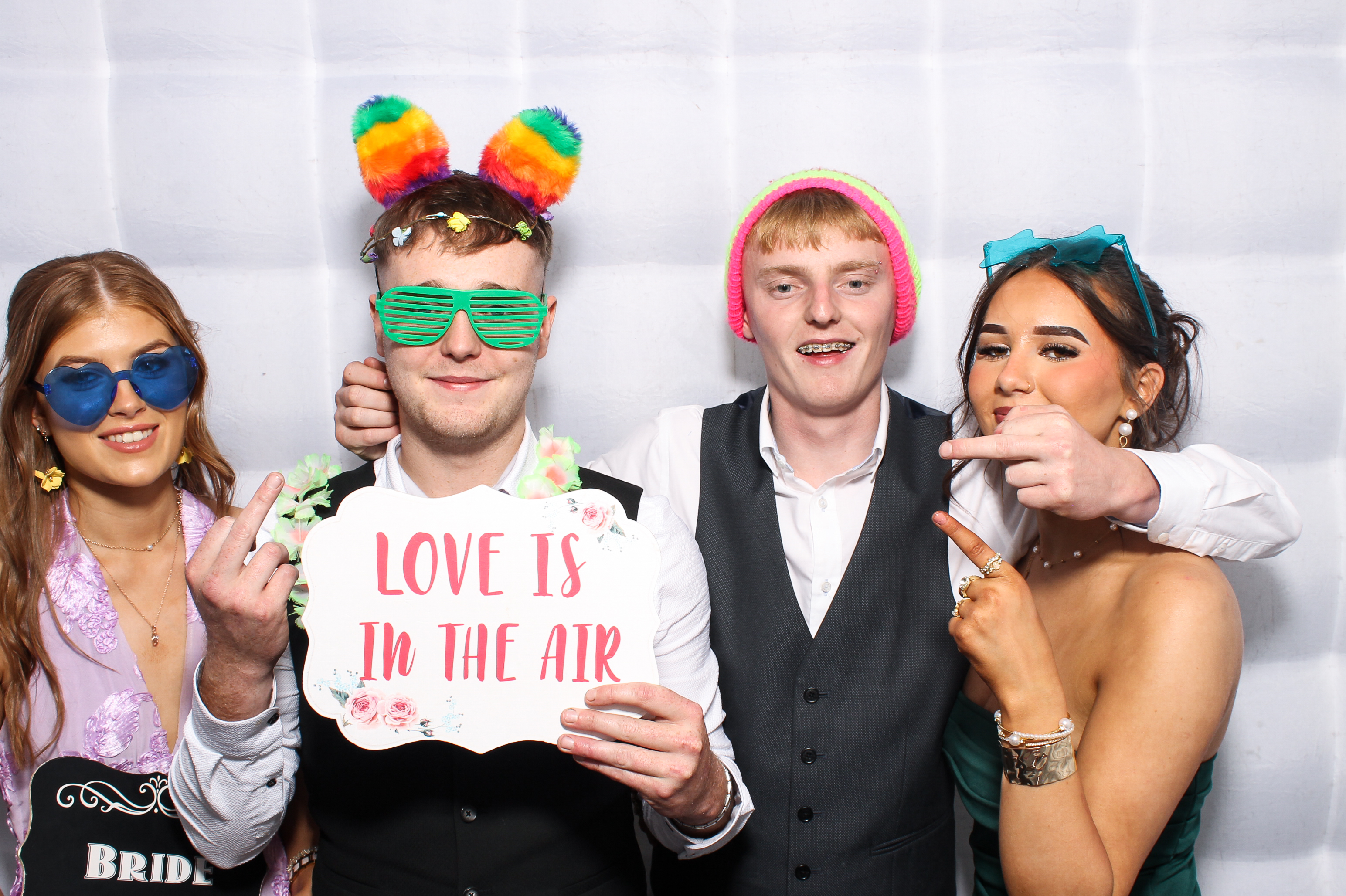 Lisa & Fergal | View more photos from the event at gallery.snapmagic.ie/u/SnapMagic/Lisa-Fergal