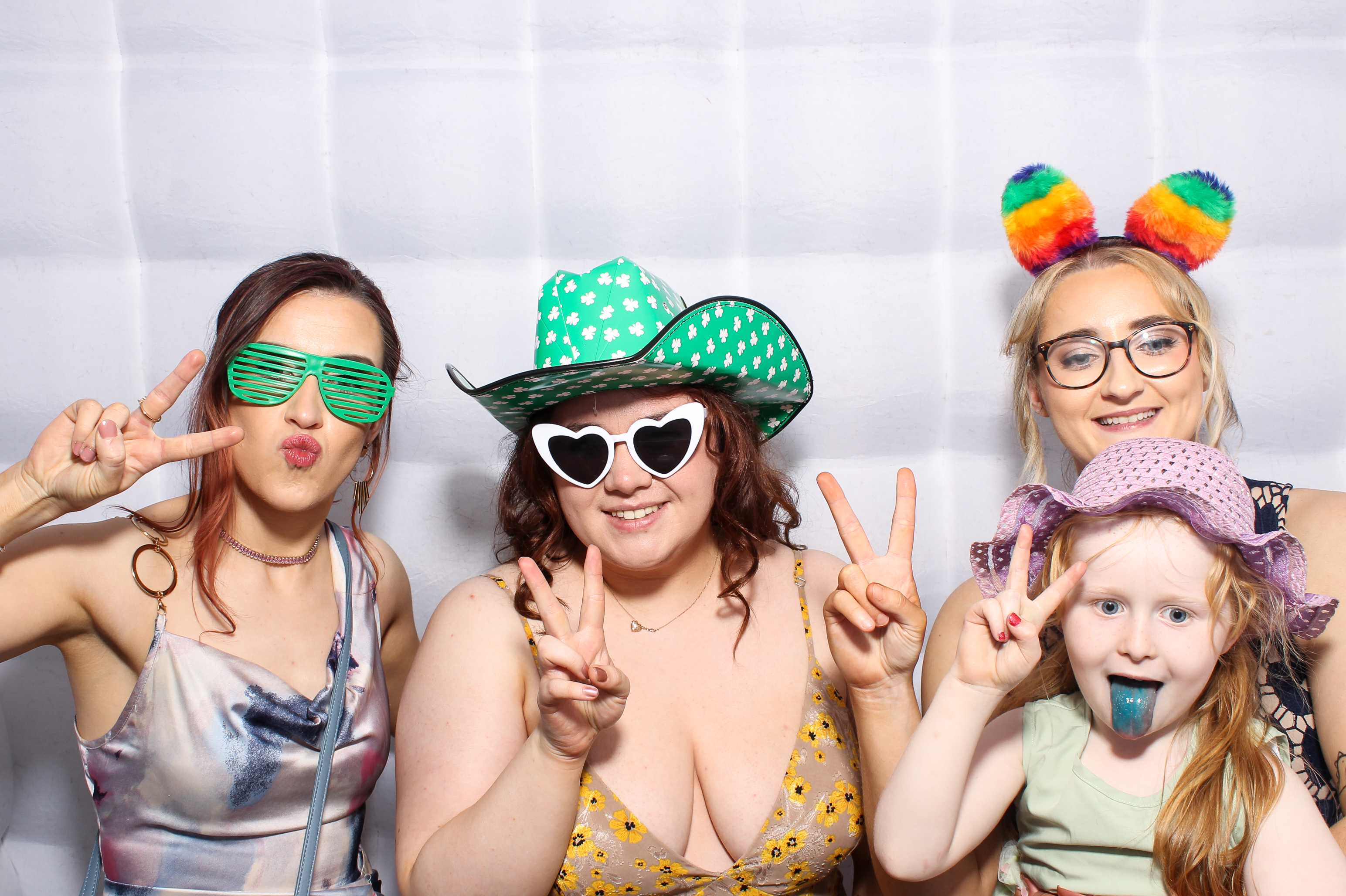 Lisa & Fergal | View more photos from the event at gallery.snapmagic.ie/u/SnapMagic/Lisa-Fergal