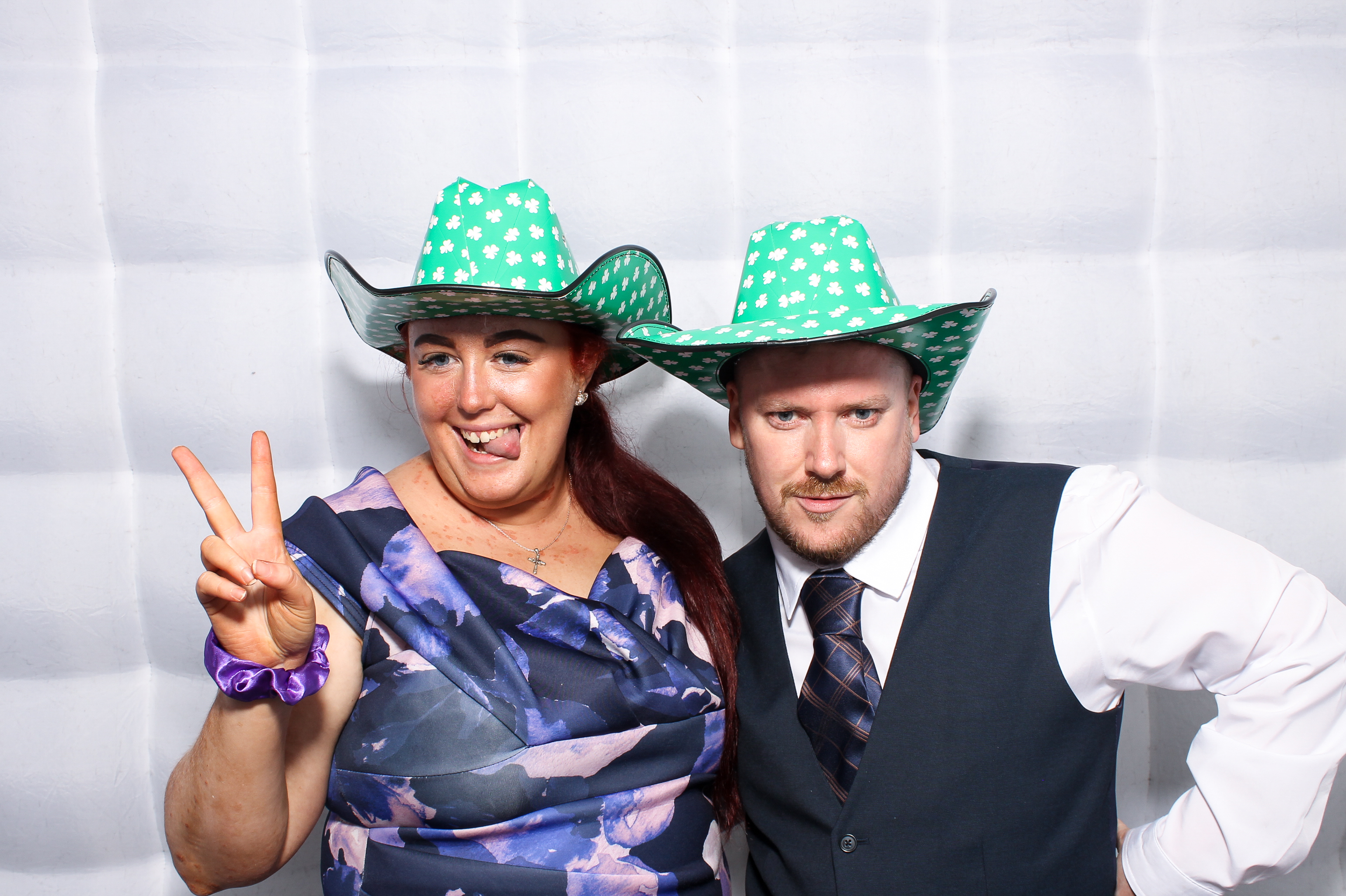 Lisa & Fergal | View more photos from the event at gallery.snapmagic.ie/u/SnapMagic/Lisa-Fergal