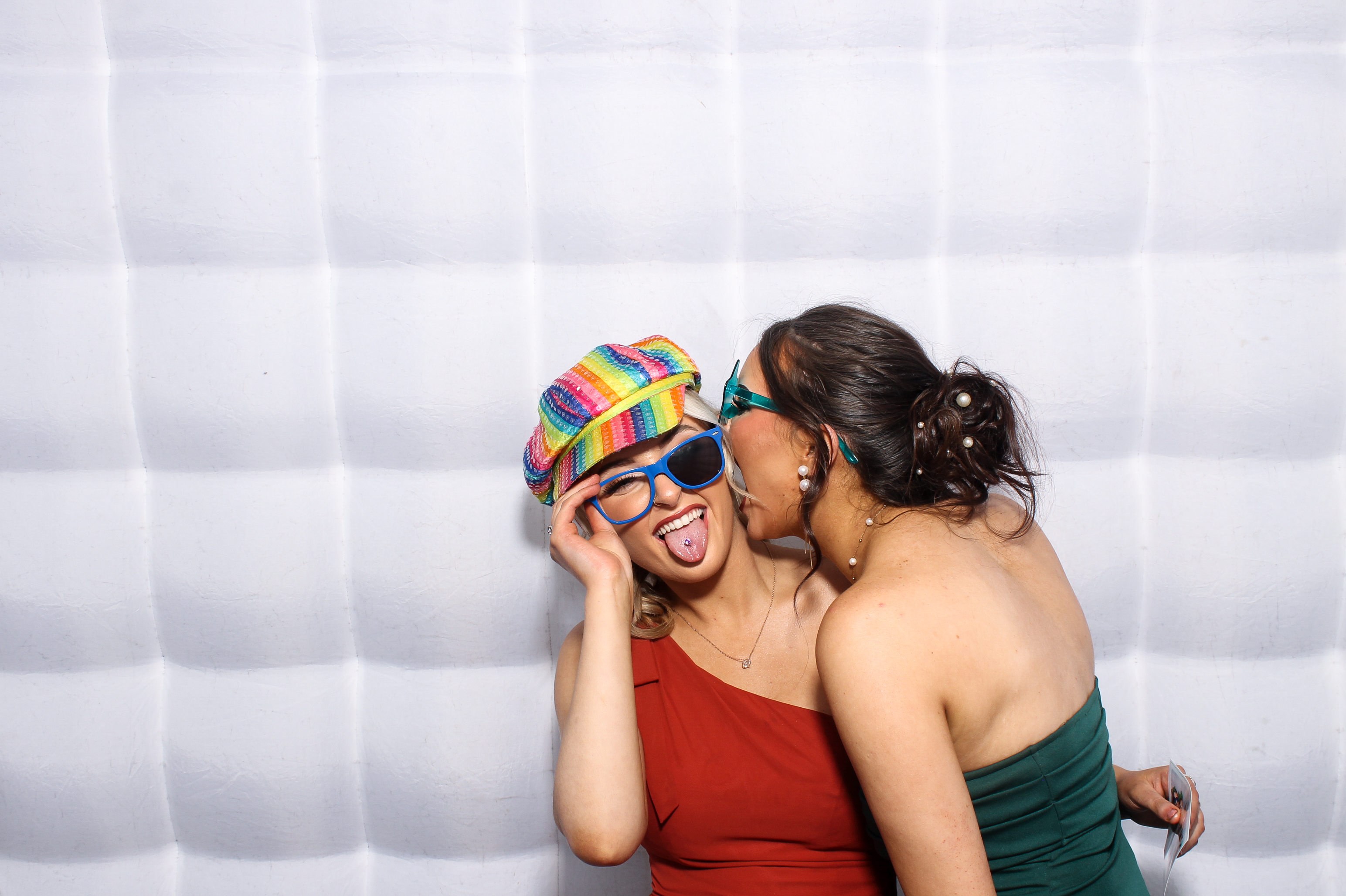 Lisa & Fergal | View more photos from the event at gallery.snapmagic.ie/u/SnapMagic/Lisa-Fergal