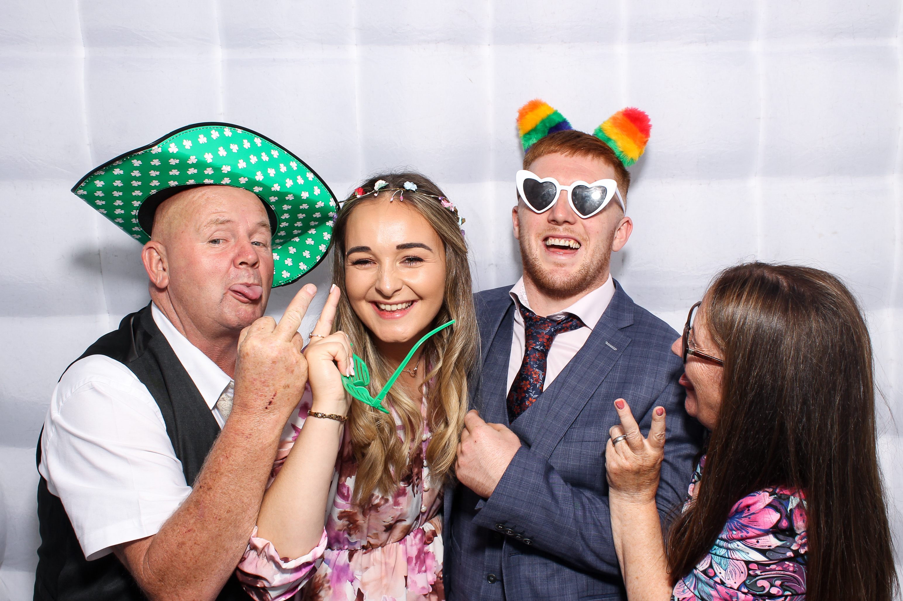 Lisa & Fergal | View more photos from the event at gallery.snapmagic.ie/u/SnapMagic/Lisa-Fergal