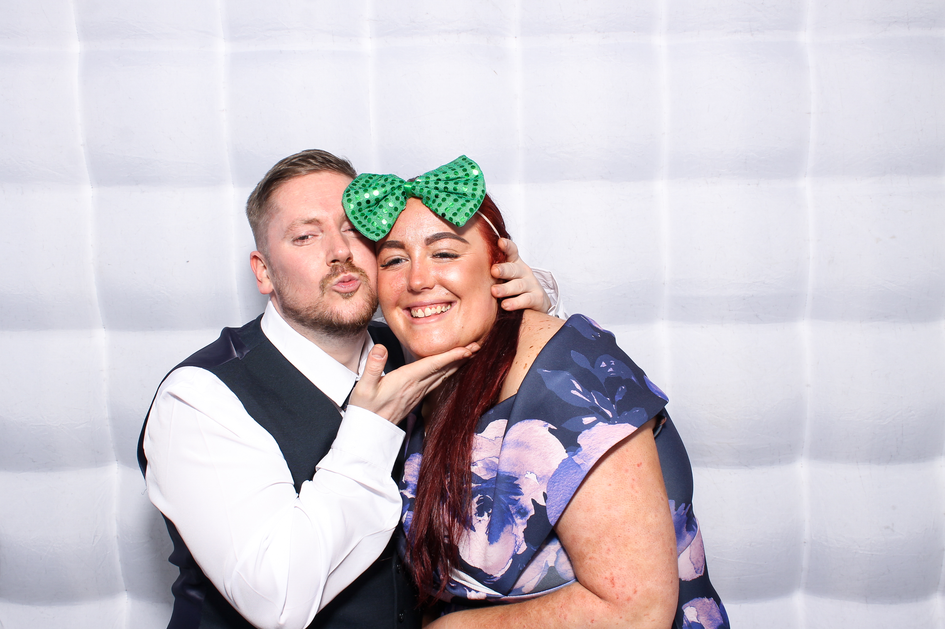 Lisa & Fergal | View more photos from the event at gallery.snapmagic.ie/u/SnapMagic/Lisa-Fergal