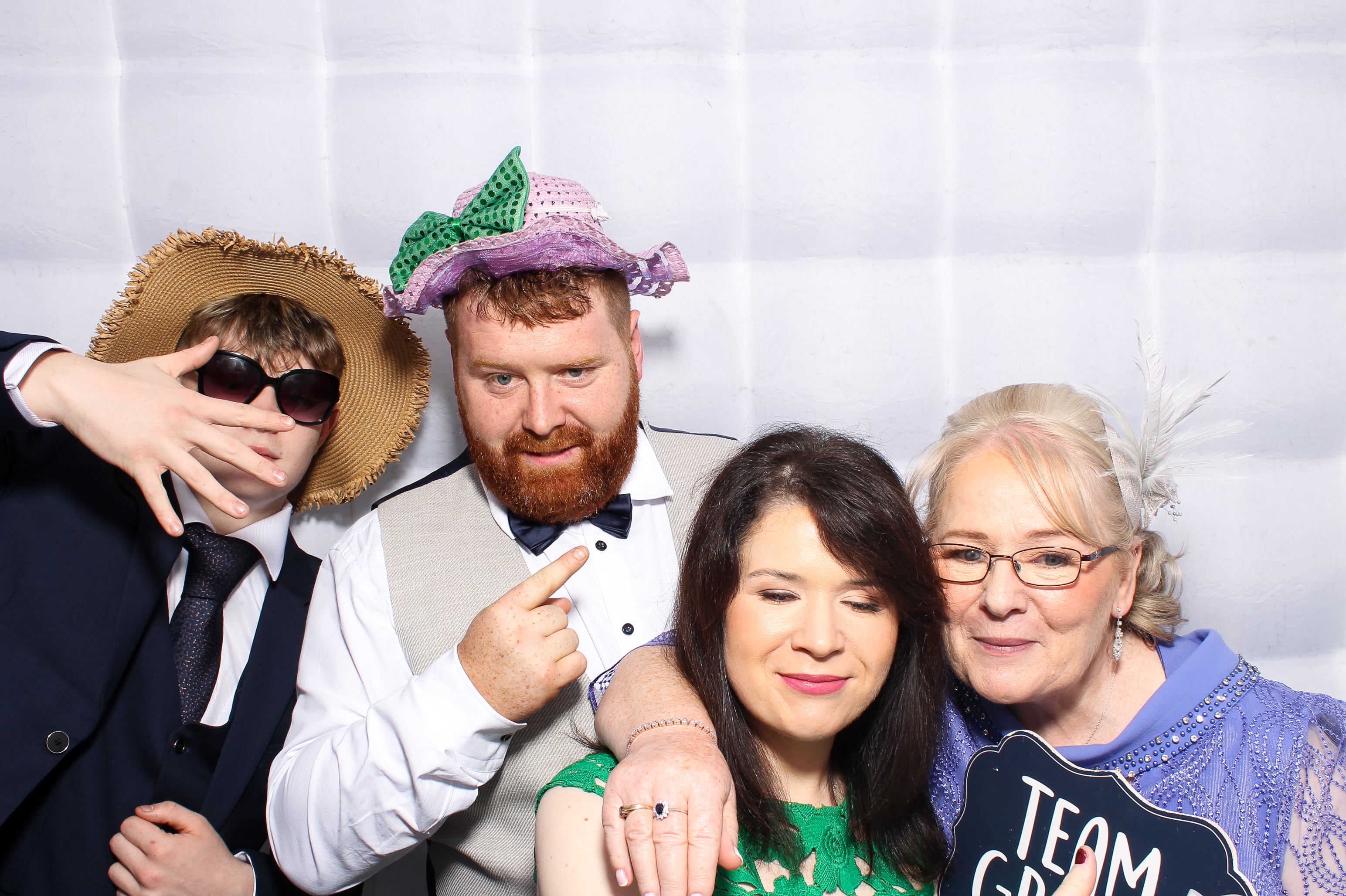 Lisa & Fergal | View more photos from the event at gallery.snapmagic.ie/u/SnapMagic/Lisa-Fergal