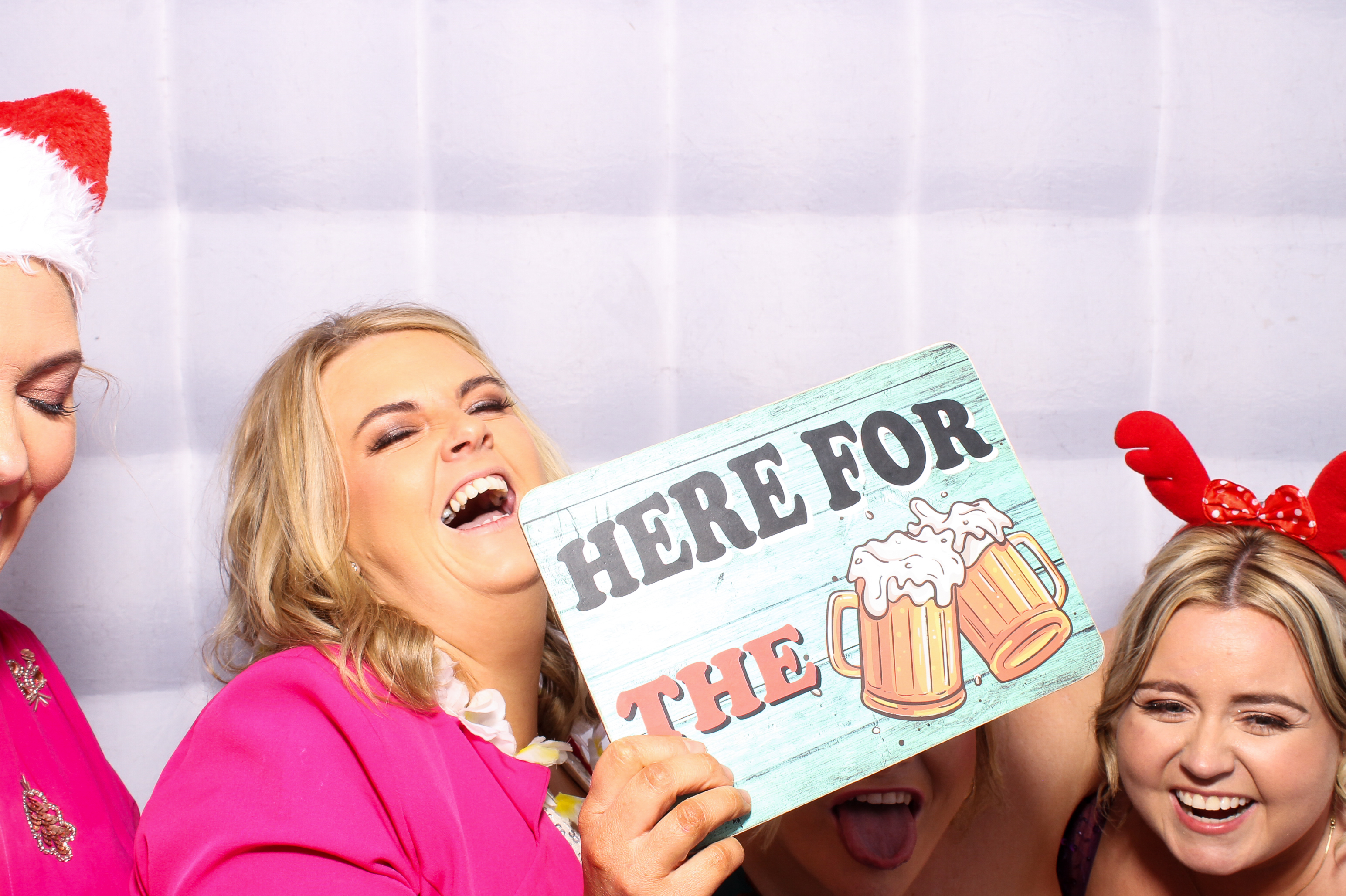 Lorna & Mark | View more photos from the event at gallery.snapmagic.ie/u/SnapMagic/Lorna-Mark