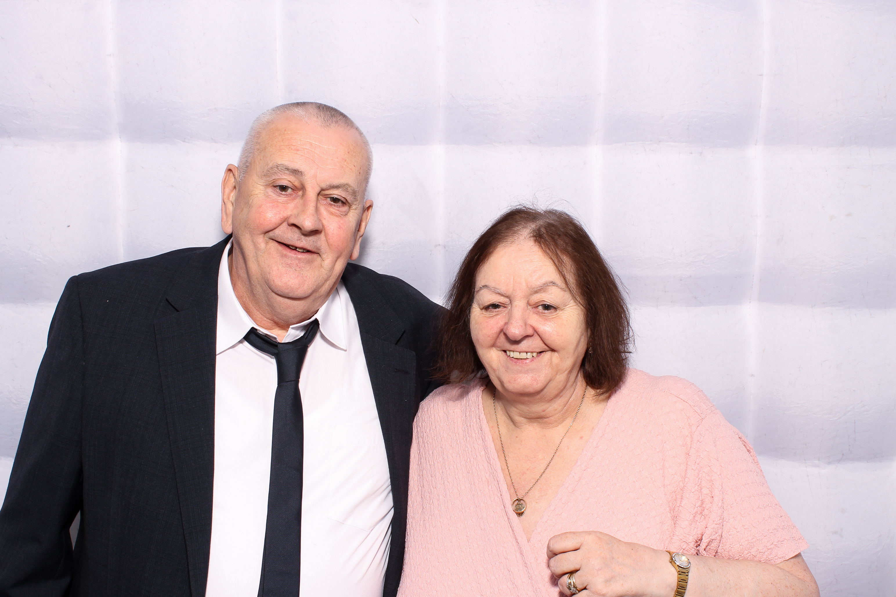 Lorna & Mark | View more photos from the event at gallery.snapmagic.ie/u/SnapMagic/Lorna-Mark