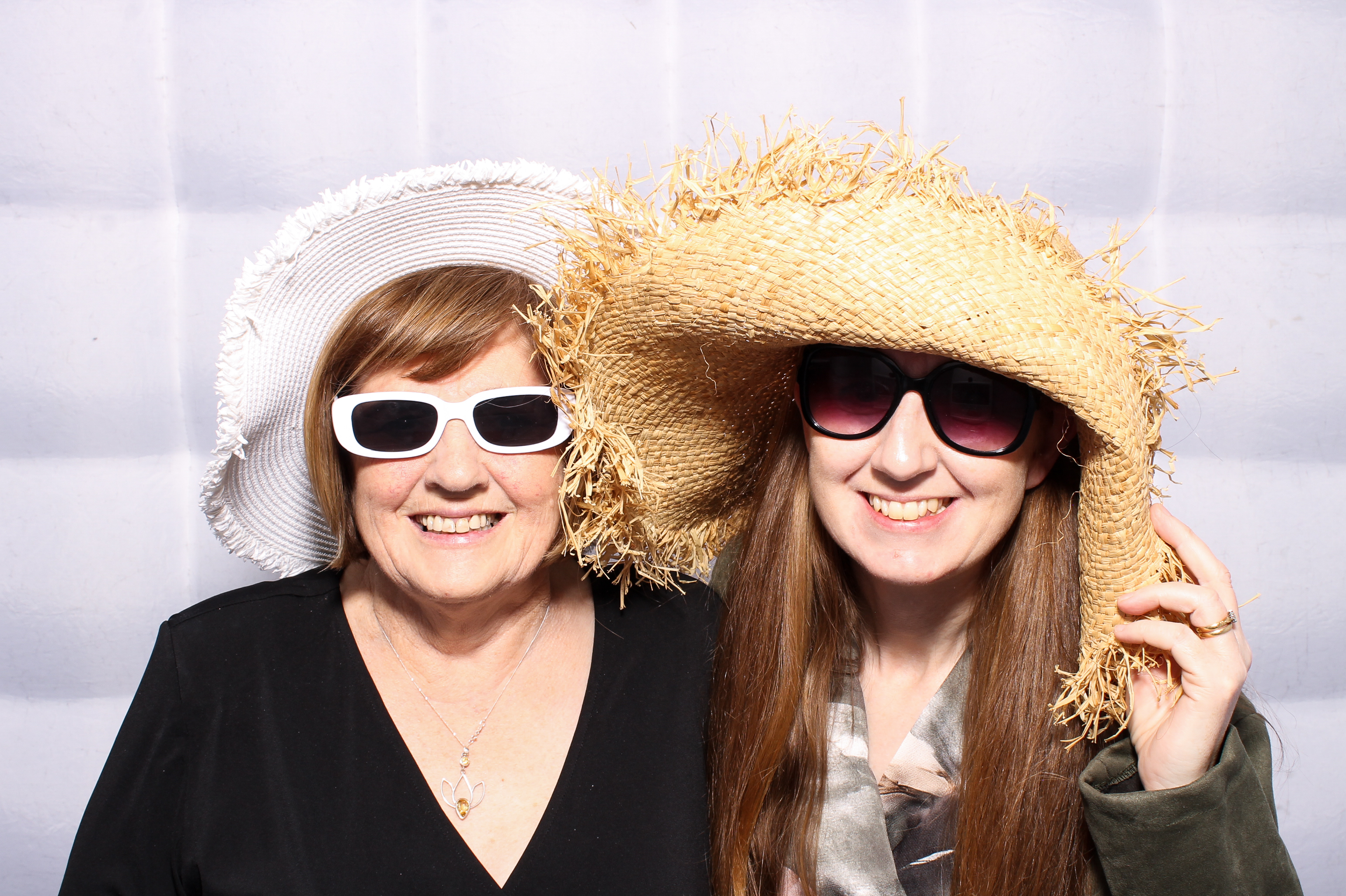 Lorna & Mark | View more photos from the event at gallery.snapmagic.ie/u/SnapMagic/Lorna-Mark