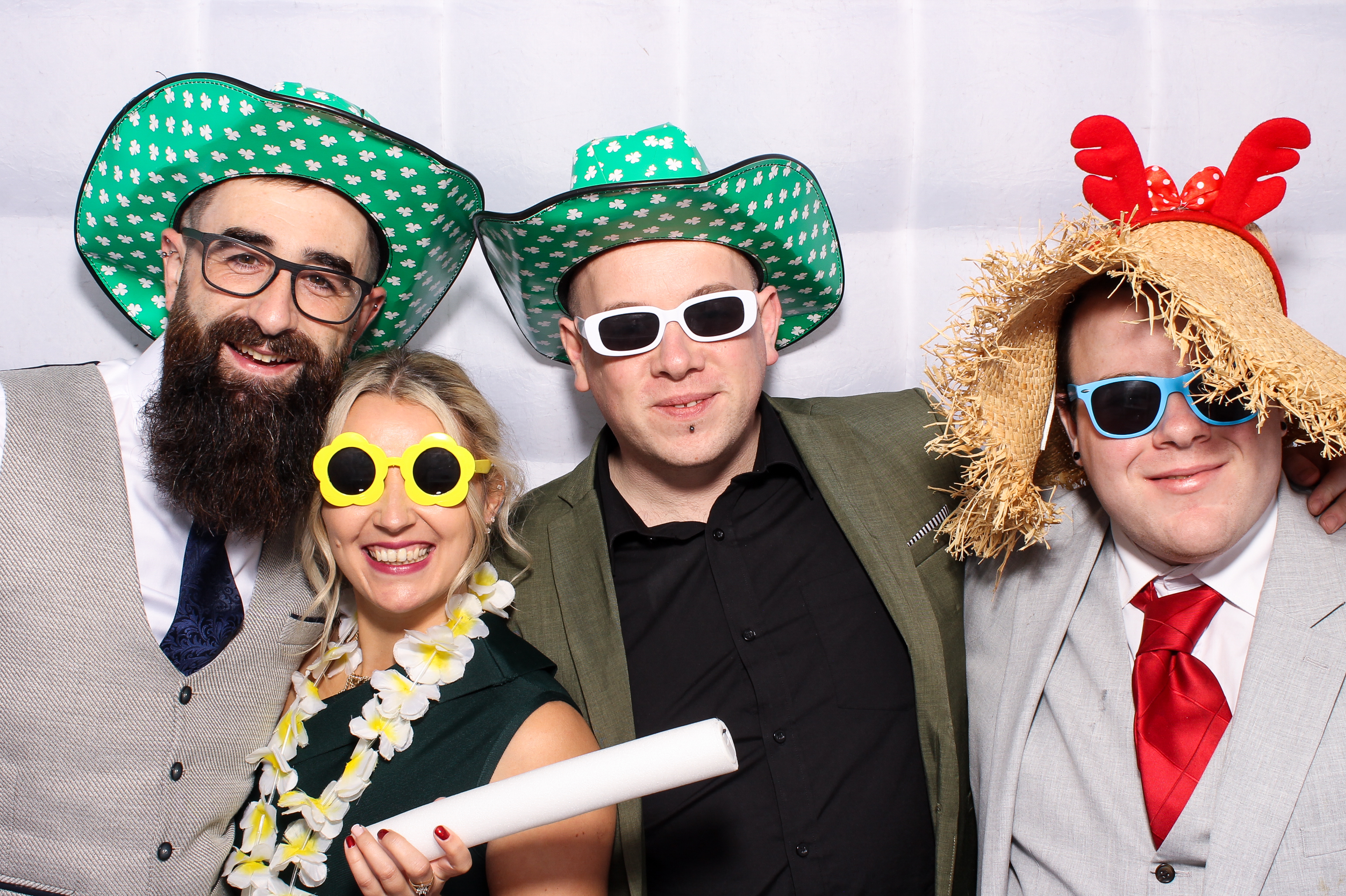 Lorna & Mark | View more photos from the event at gallery.snapmagic.ie/u/SnapMagic/Lorna-Mark