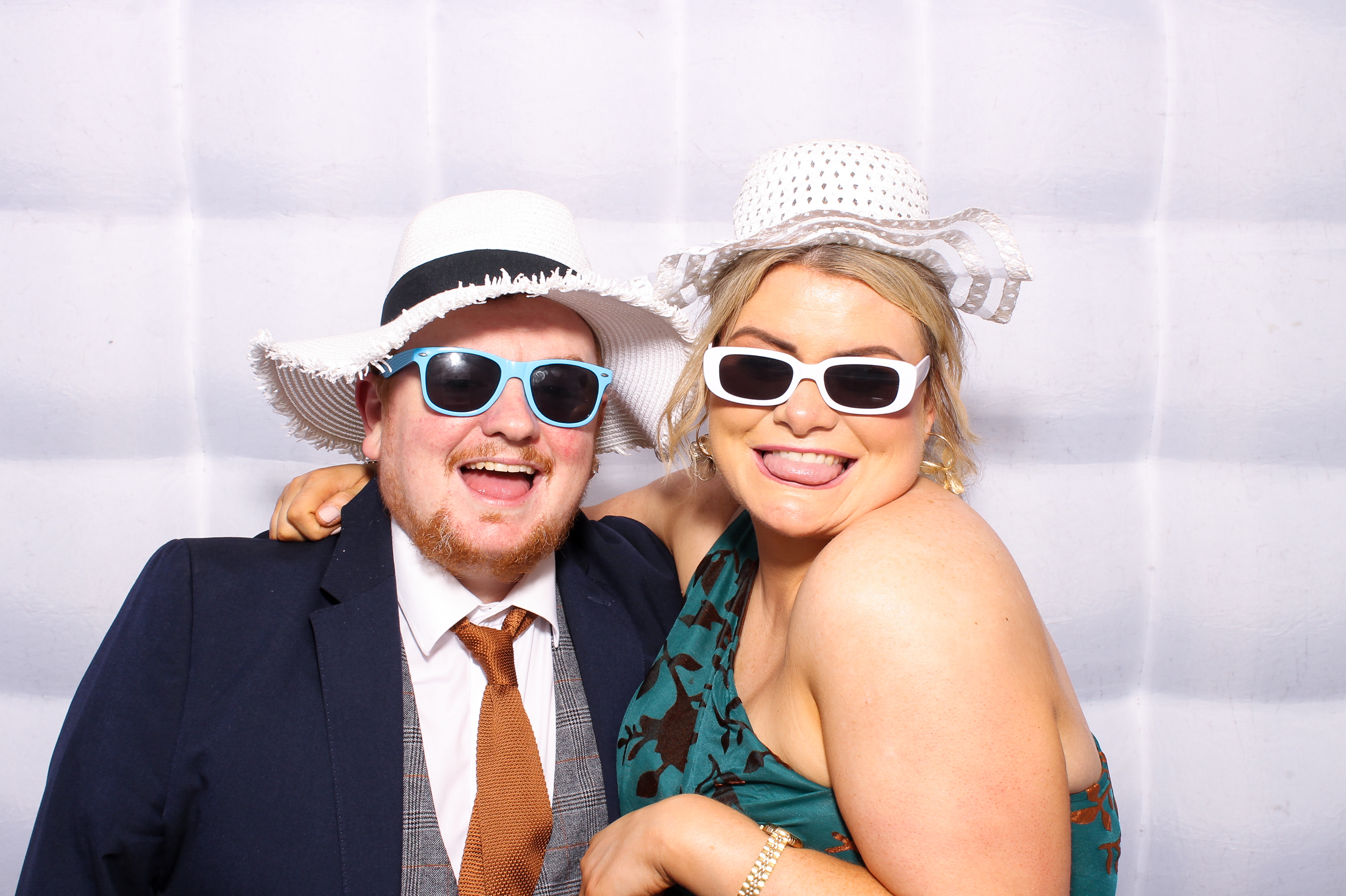 Lorna & Mark | View more photos from the event at gallery.snapmagic.ie/u/SnapMagic/Lorna-Mark