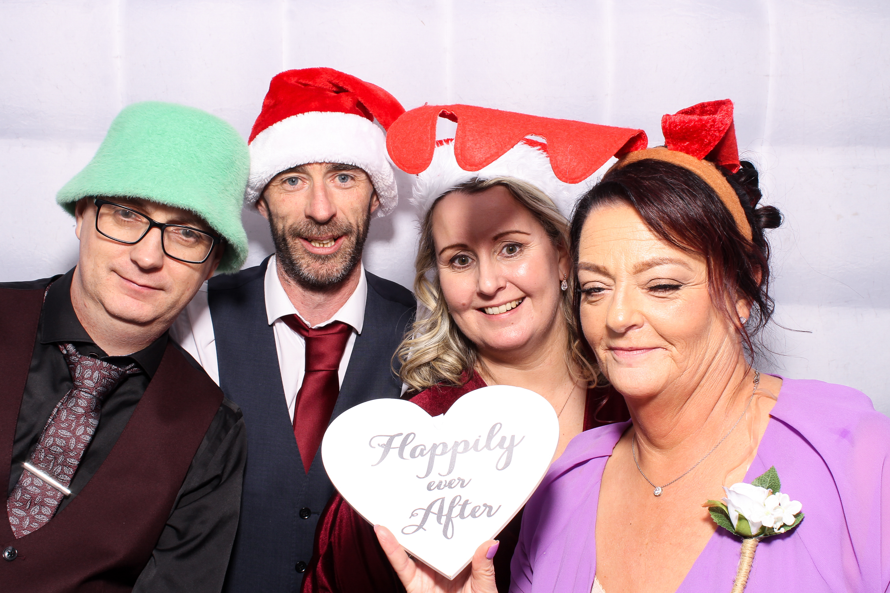 Lorna & Mark | View more photos from the event at gallery.snapmagic.ie/u/SnapMagic/Lorna-Mark