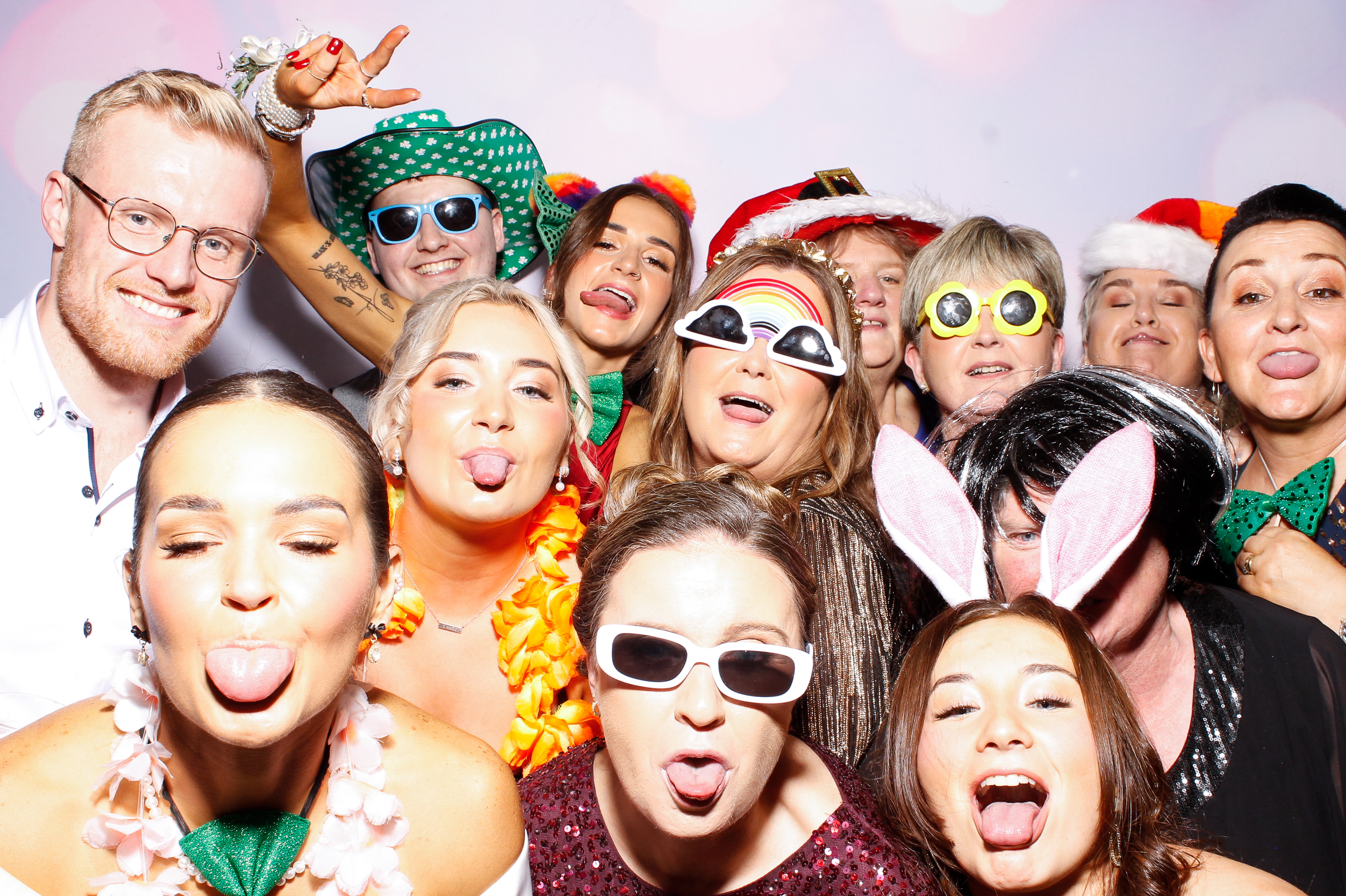 Louise & Gerard | View more photos from the event at gallery.snapmagic.ie/u/SnapMagic/Louise-Gerard