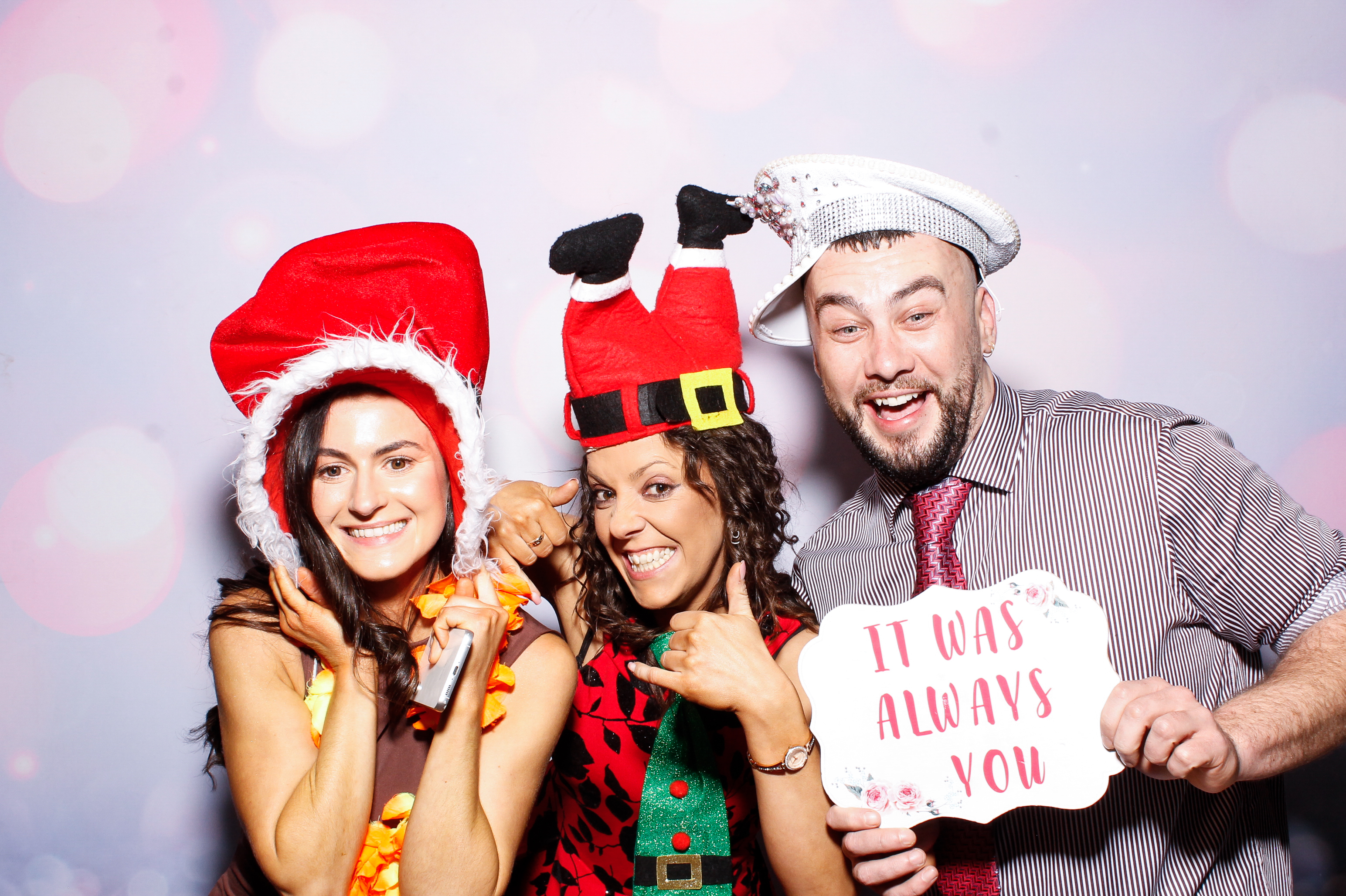 Louise & Gerard | View more photos from the event at gallery.snapmagic.ie/u/SnapMagic/Louise-Gerard