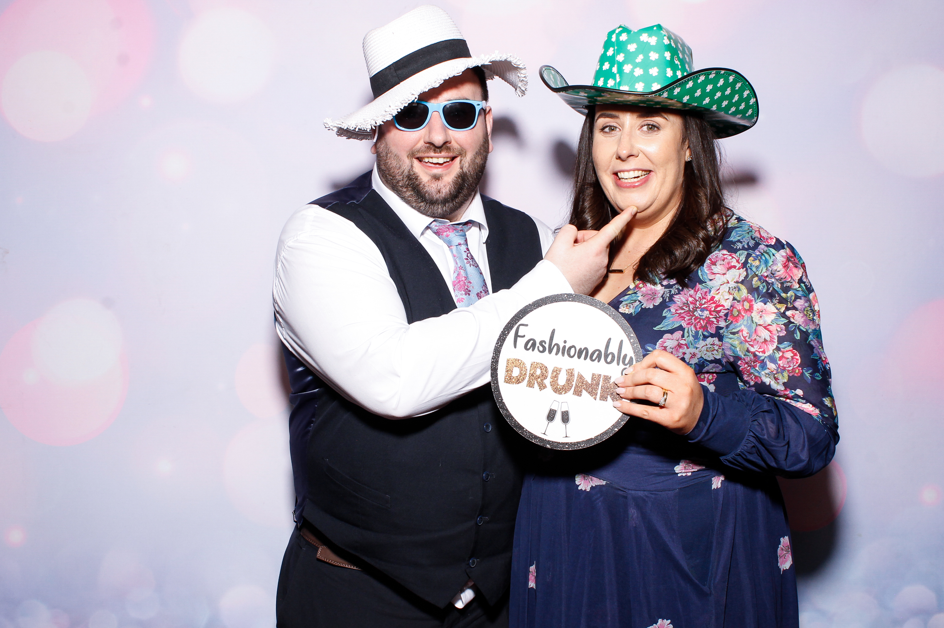 Louise & Gerard | View more photos from the event at gallery.snapmagic.ie/u/SnapMagic/Louise-Gerard