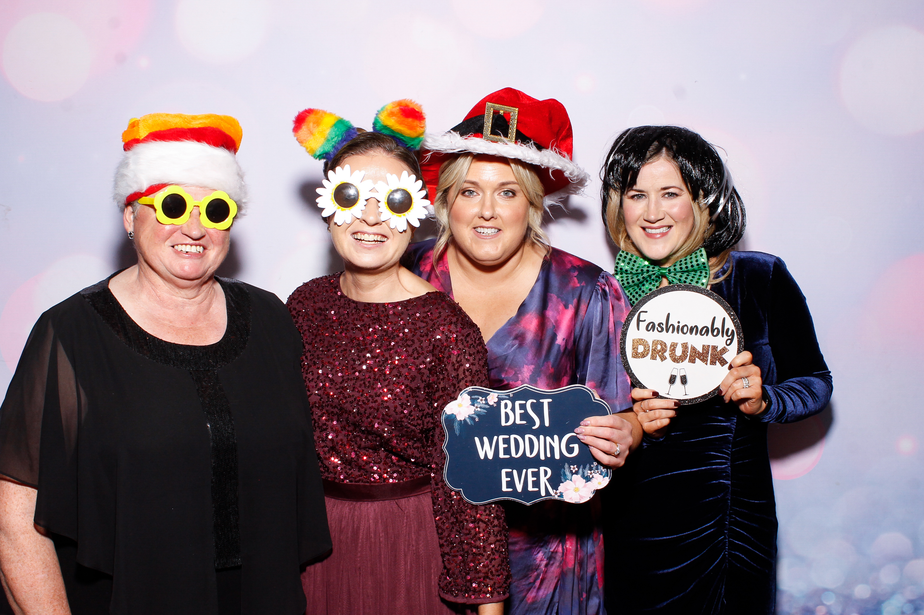 Louise & Gerard | View more photos from the event at gallery.snapmagic.ie/u/SnapMagic/Louise-Gerard